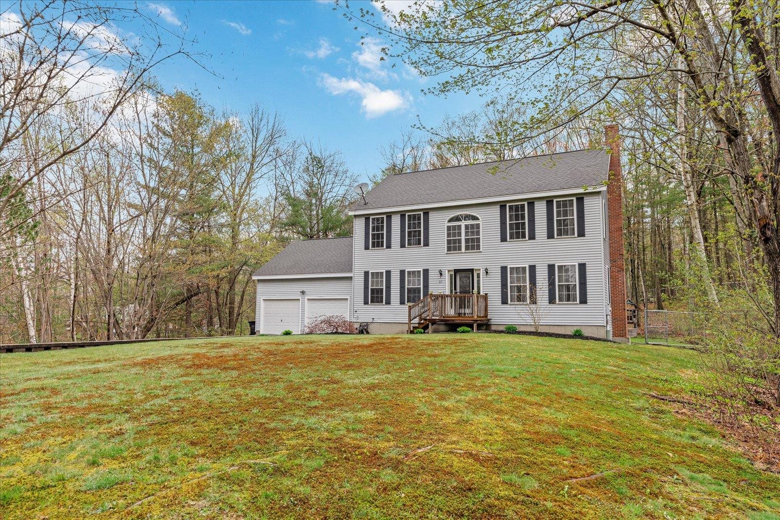 57 Kienia Road, Hudson, NH 03051