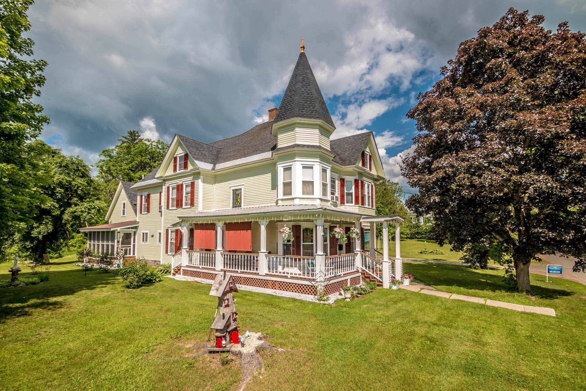 17 Park Street Whitefield, NH Photo