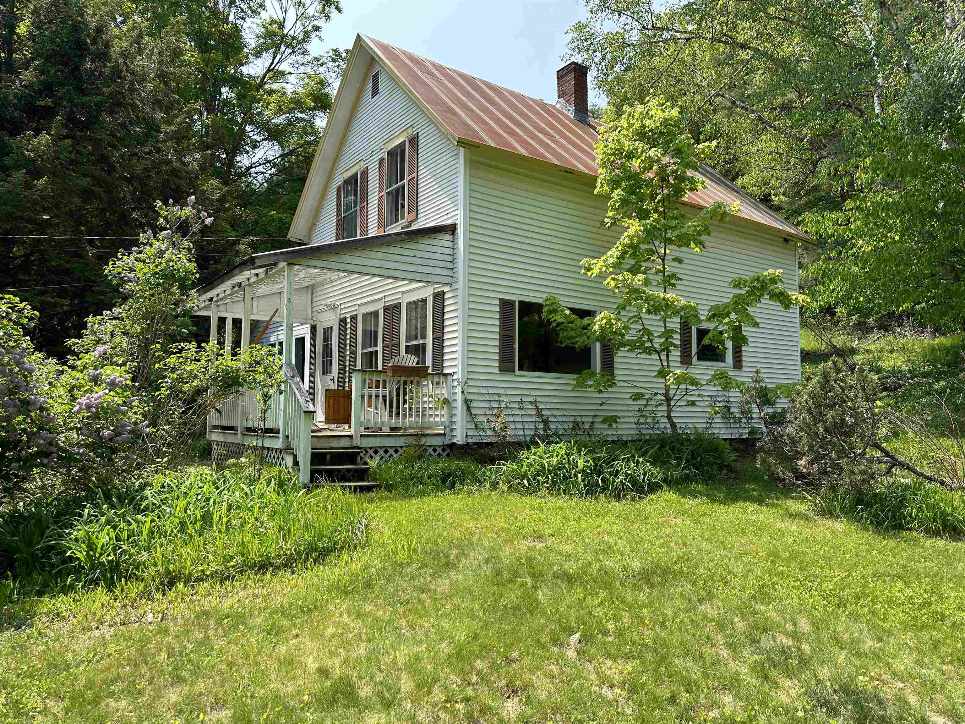 Hartford VT 05091 Home for sale $List Price is $149,900