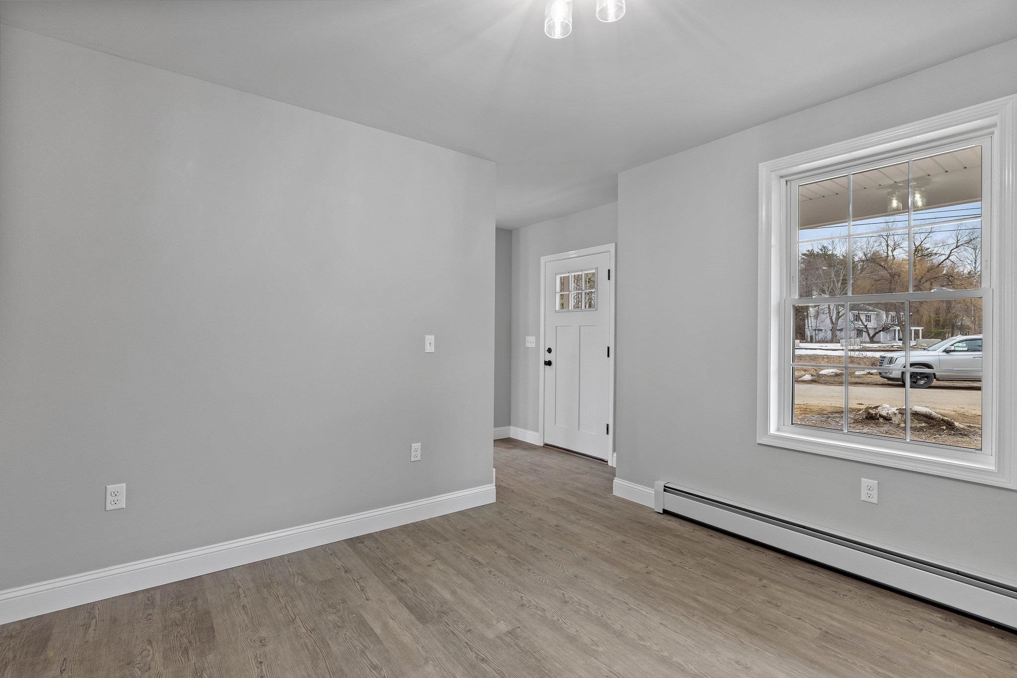 For Sale 8 Ashuelot Drive, Tilton, NH 03276 4 Beds / 2 Full Baths