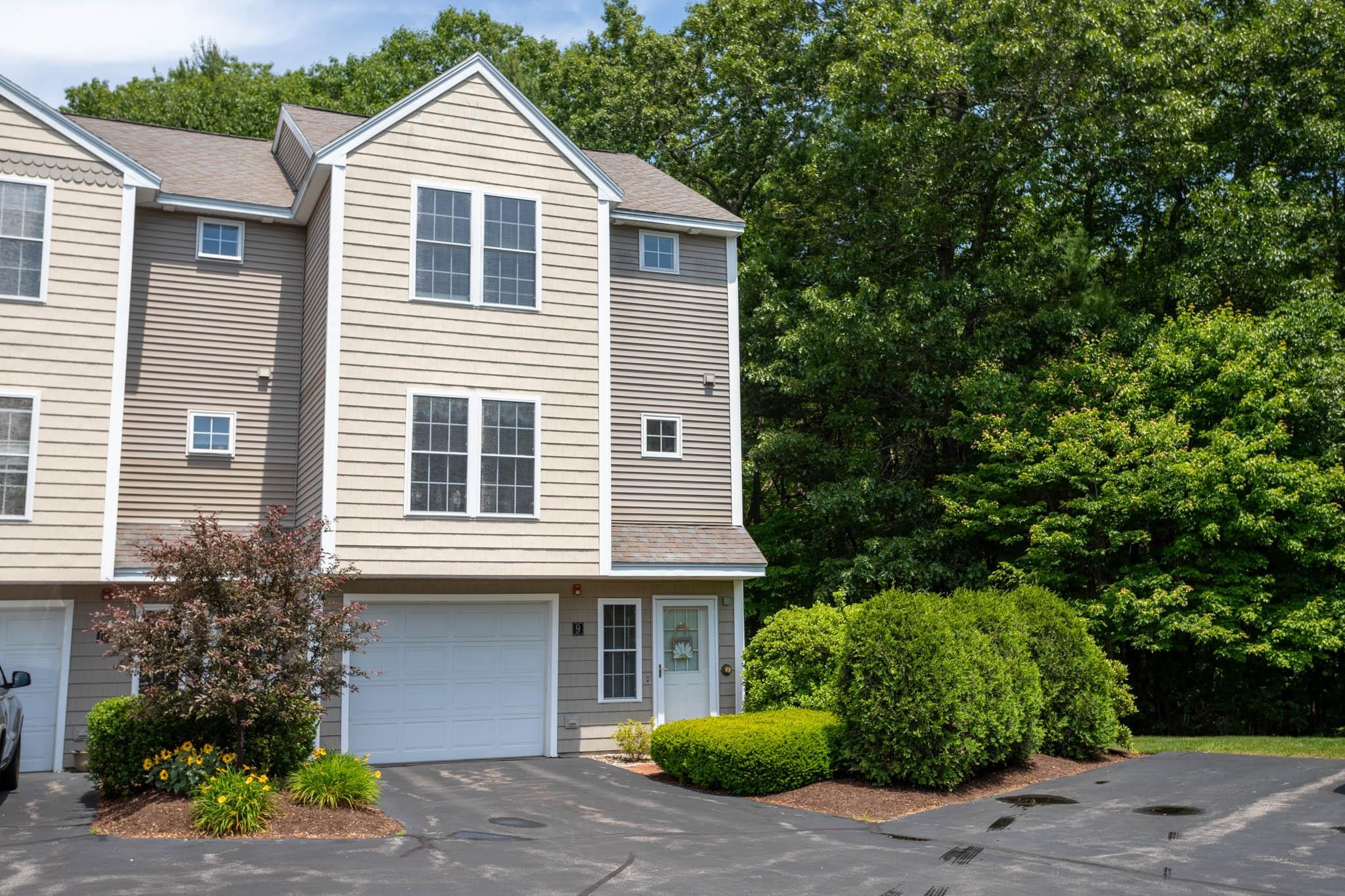 Photo of 400 High Street Hampton NH 03842