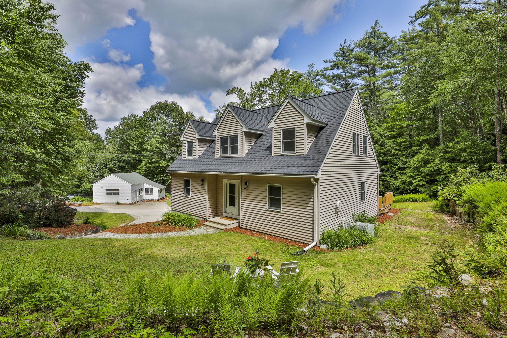 8 Cleveland Hill Road Brookline, NH Photo
