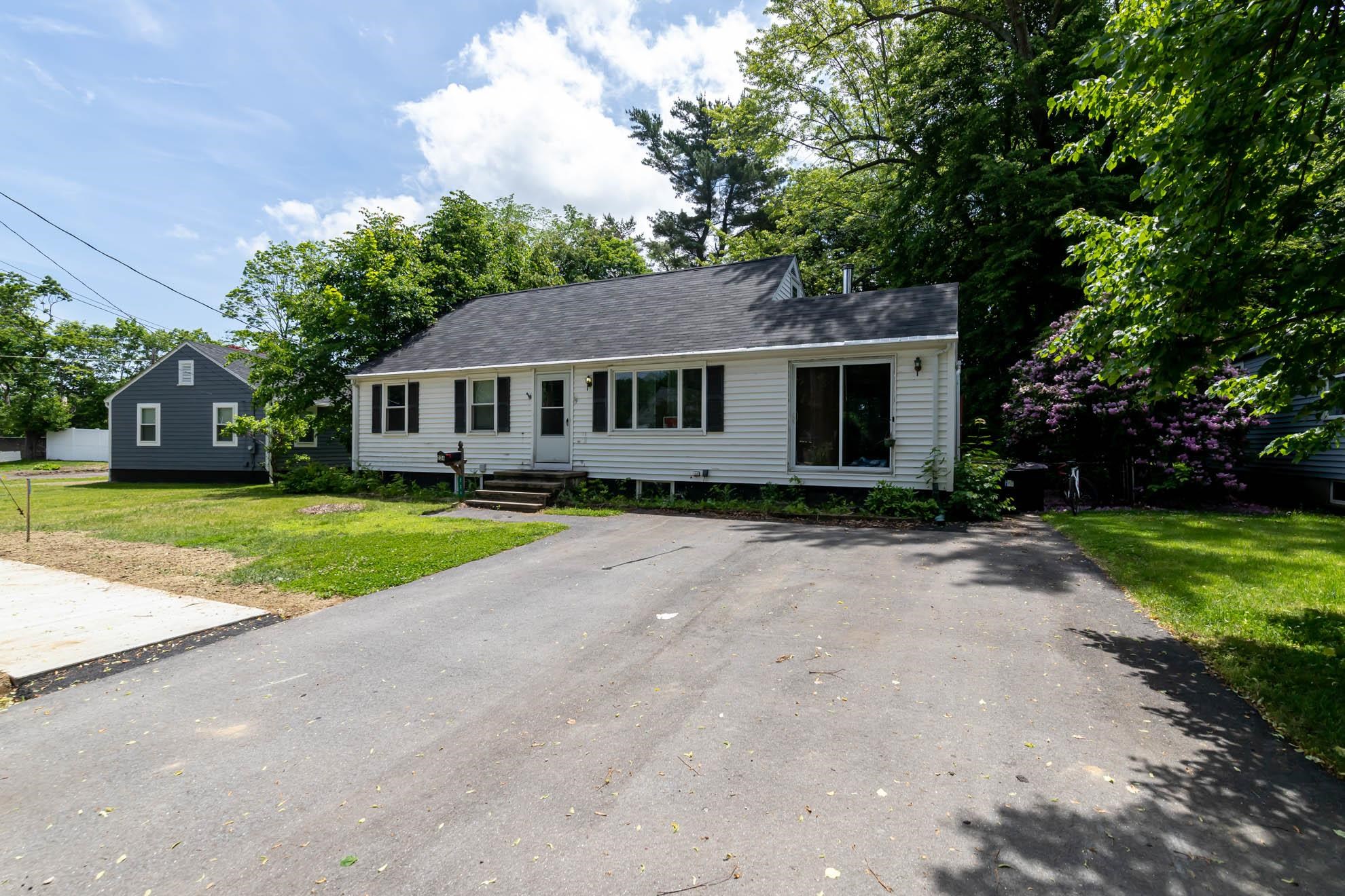 234 Colonial Drive Portsmouth, NH Photo