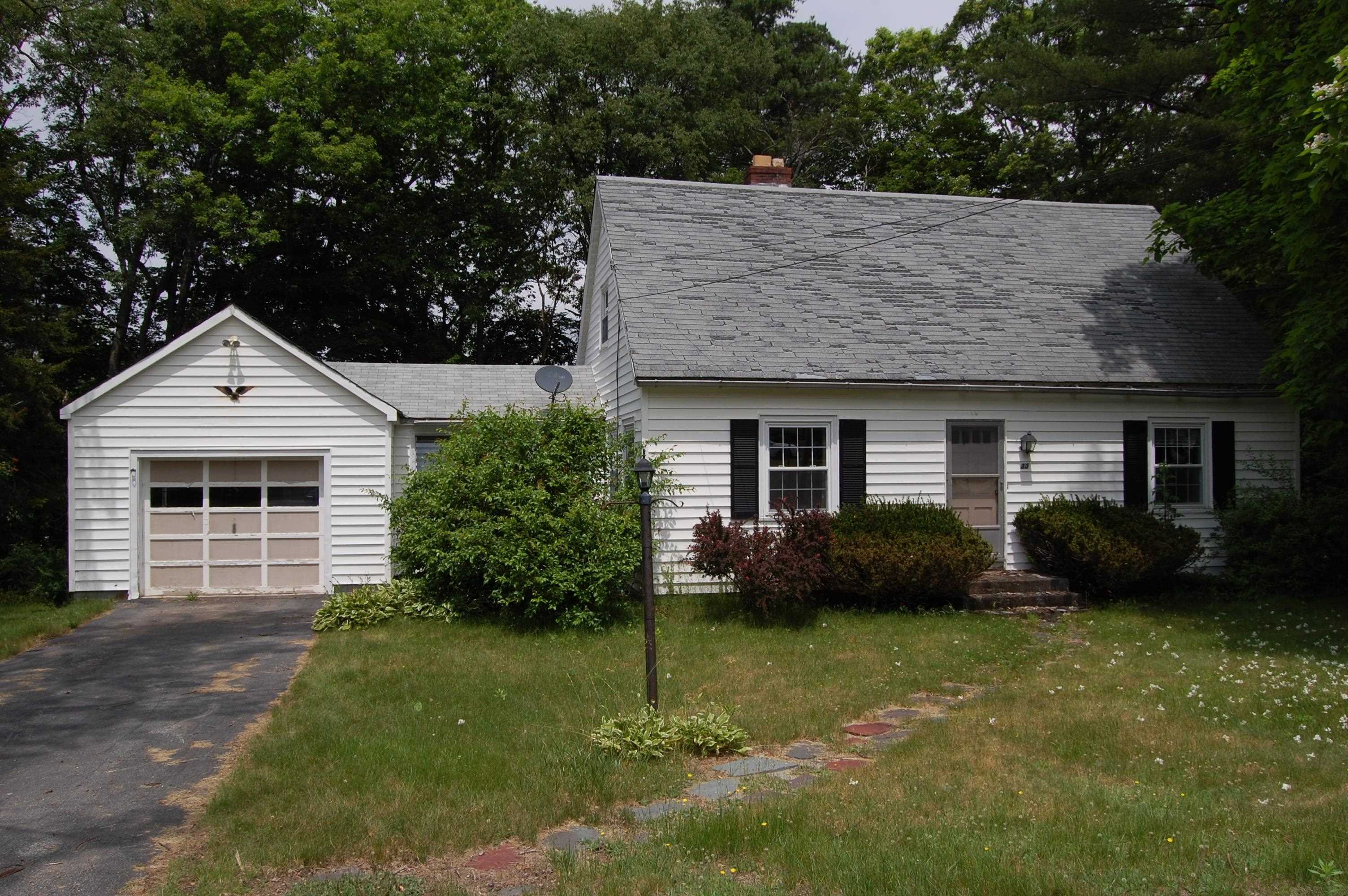 33 Knollcrest Road Goffstown, NH Photo
