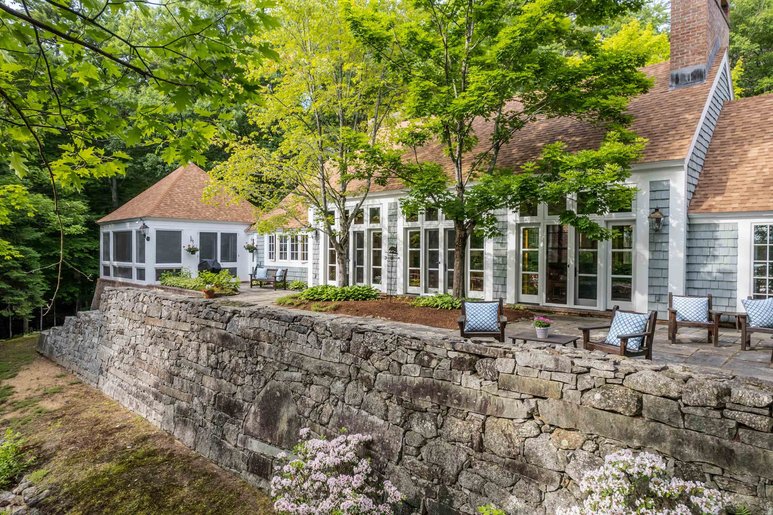 Moultonborough, NH Mountain Side Properties NH & MA Luxury Homes