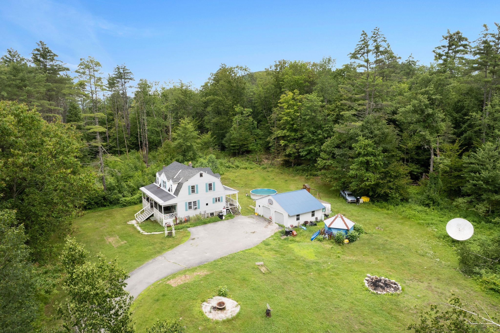 Springfield VT Homes For Sale with a Fireplace page 1