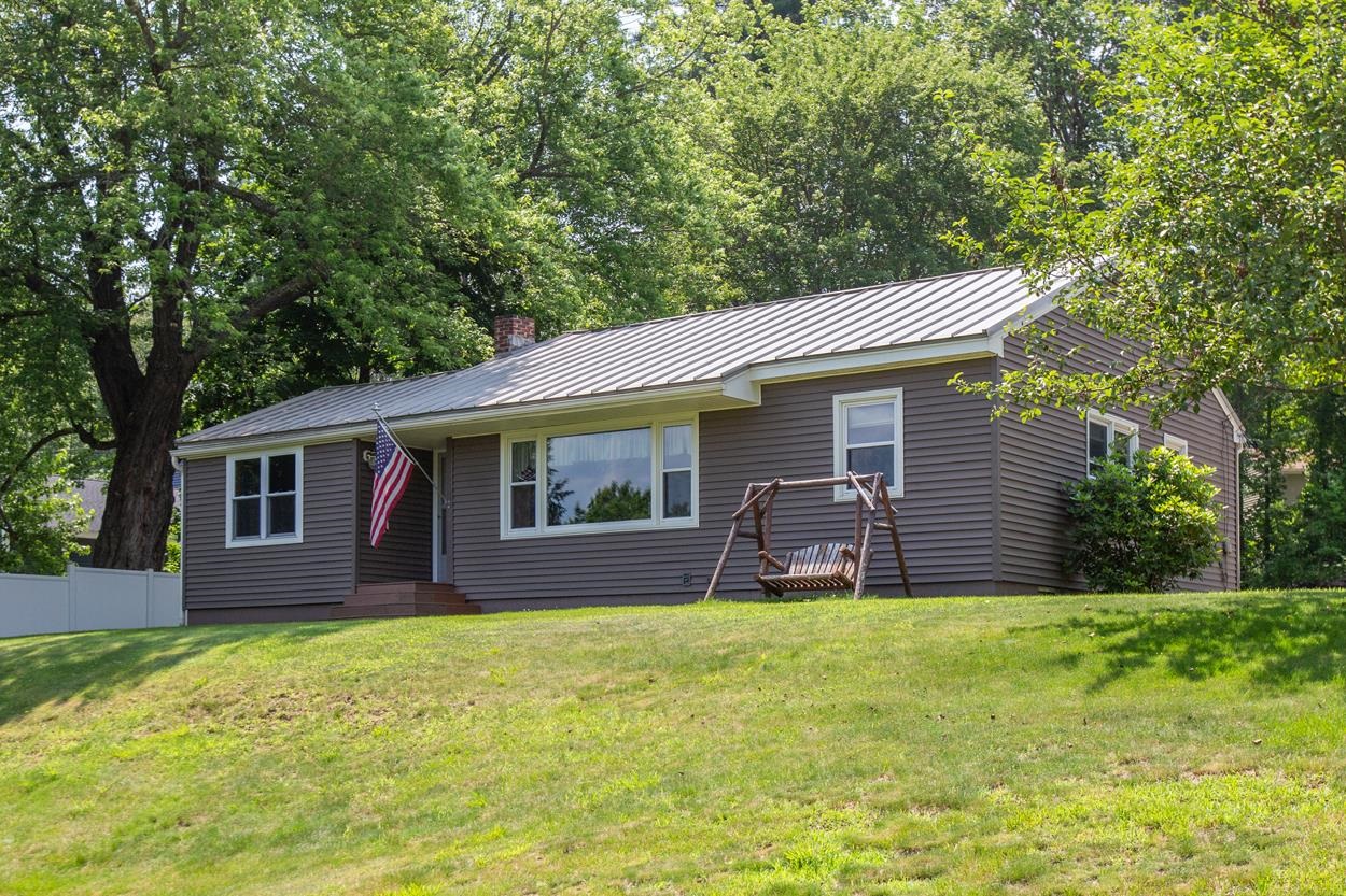 7 Lincoln Street Allenstown, NH Photo