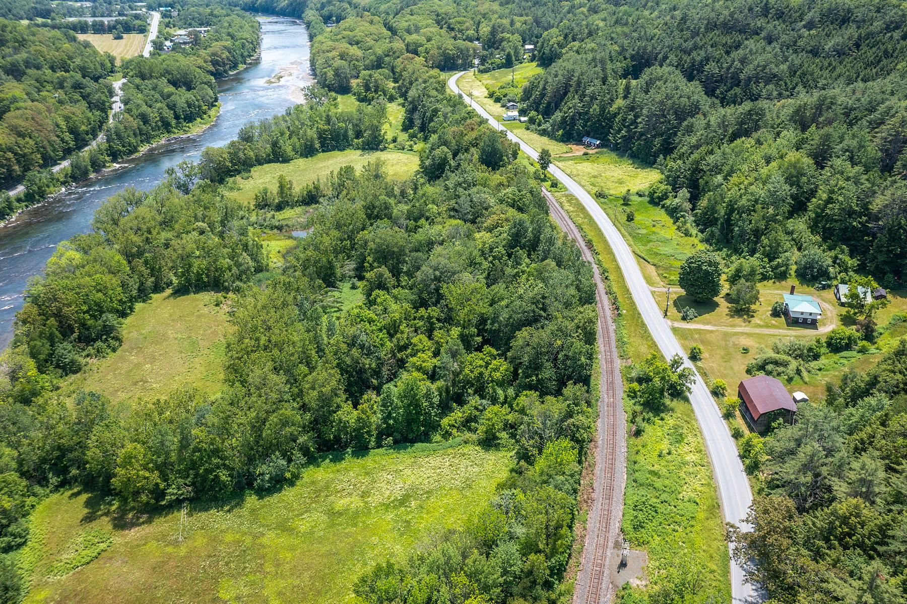 Hartford, VT Vermont and New Hampshire Real Estate Quechee