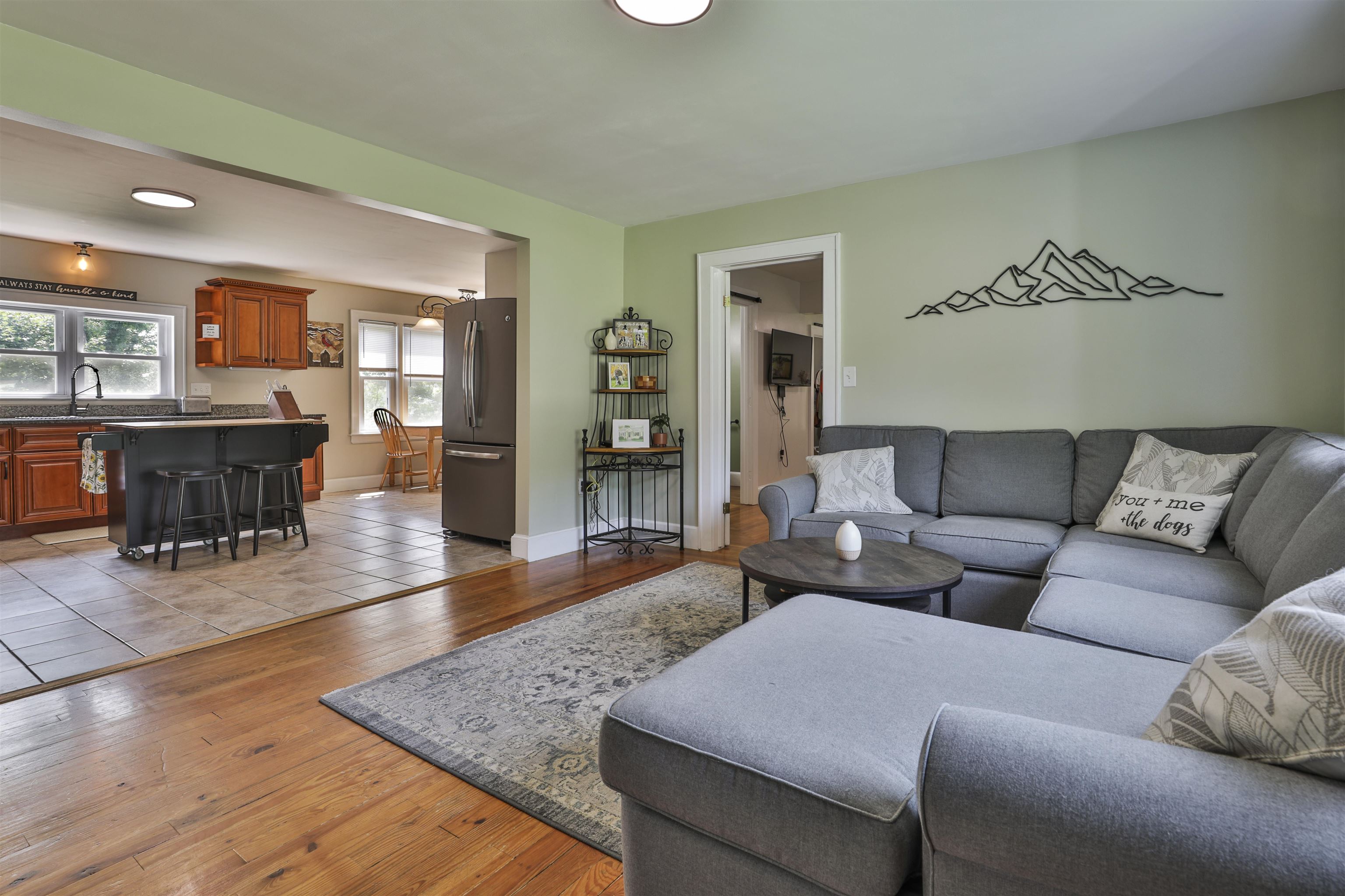 193 BEAVER STREET, Manchester, NH 03104 PrimeMLS