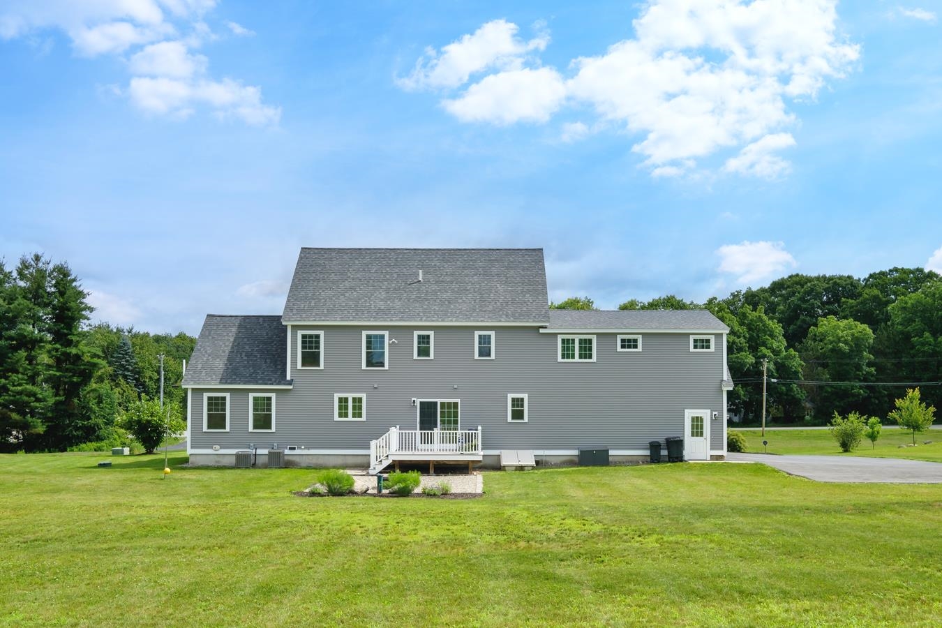 8 WINNICUT ROAD, North Hampton, NH 03862 PrimeMLS