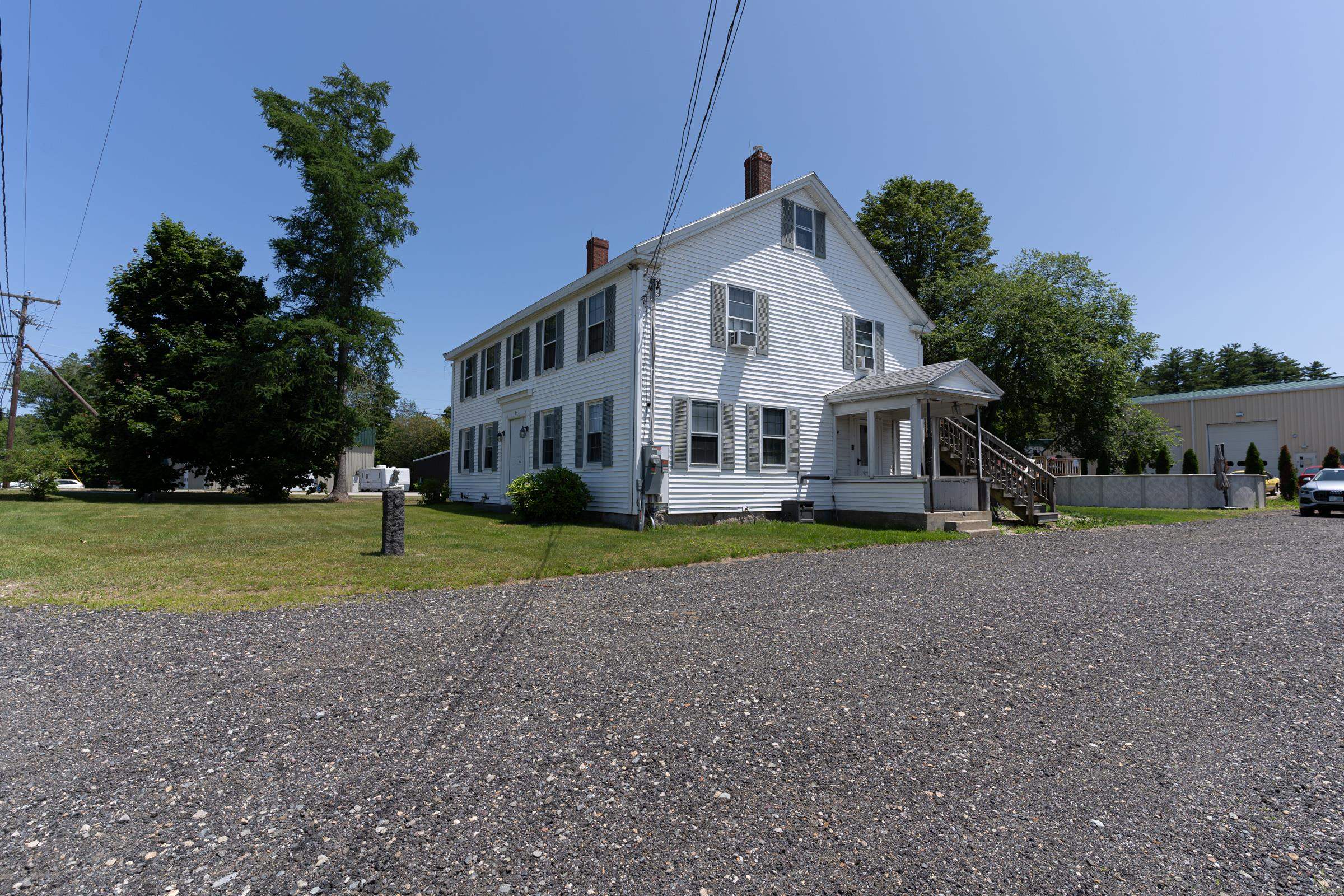 Photo 4 of 23