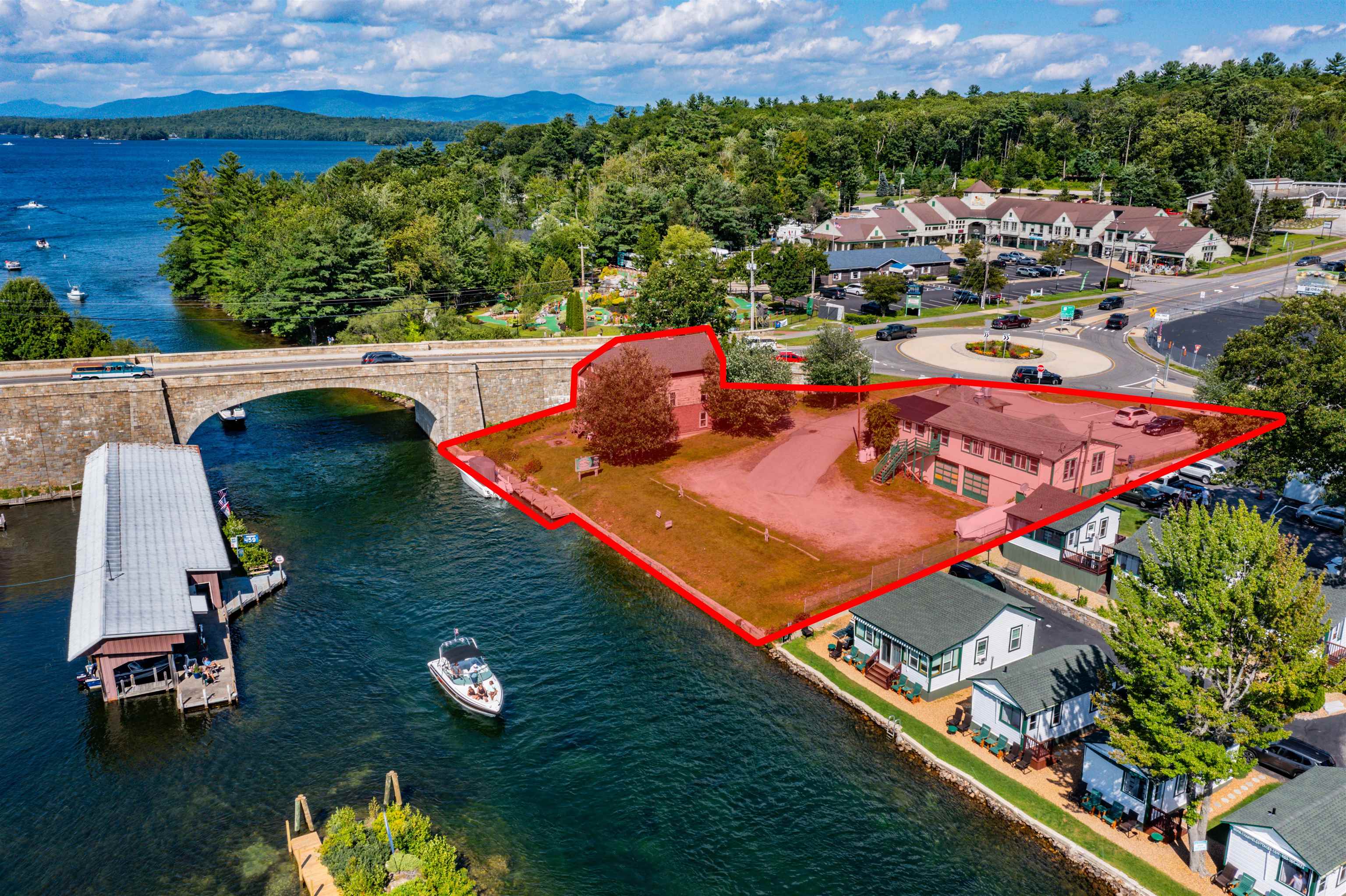 Homes For Sale on Lake Winnipesaukee NH Waterfront Homes