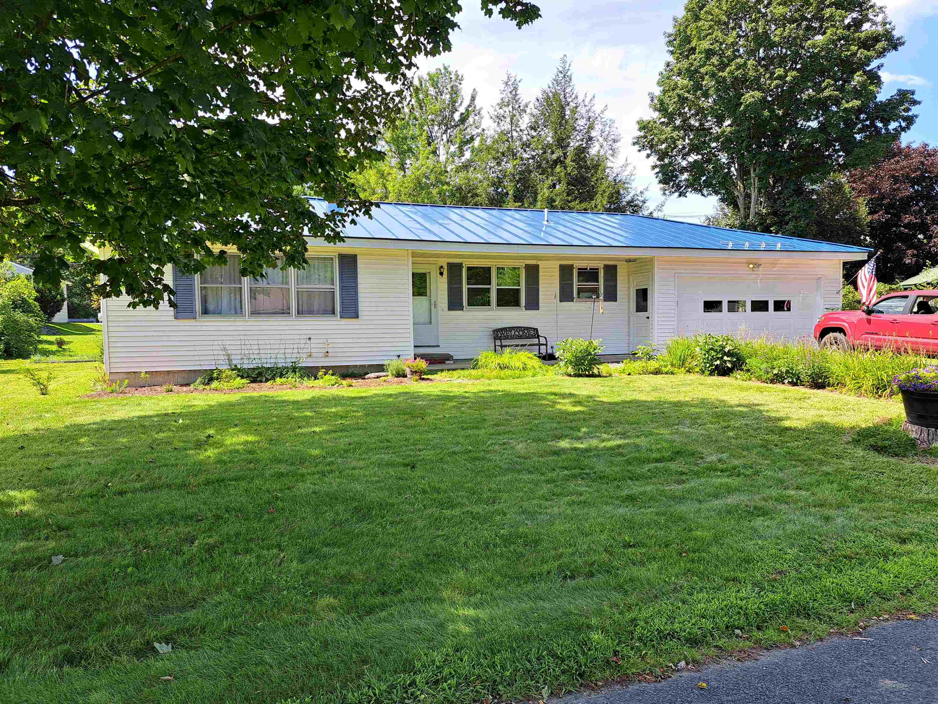 Claremont NH Real Estate Area Homes Condos Land For Sale