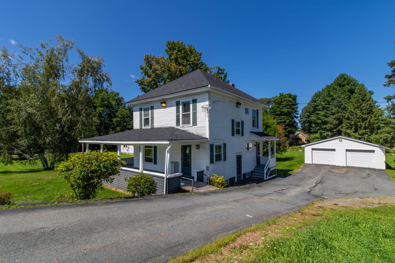 465 Caswell Avenue Derby, VT |  Photo