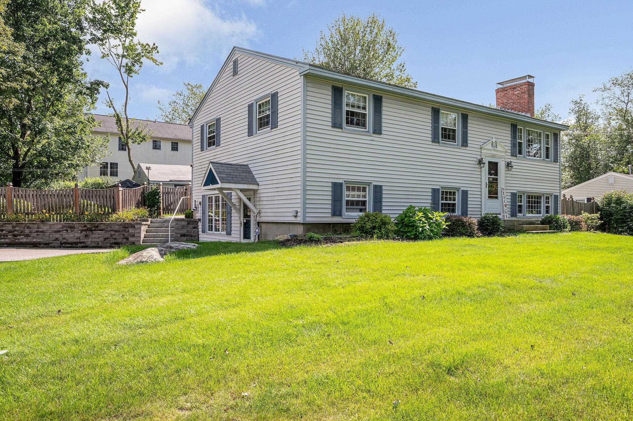 Photo of 47 Whitehall Road Hooksett NH 03106