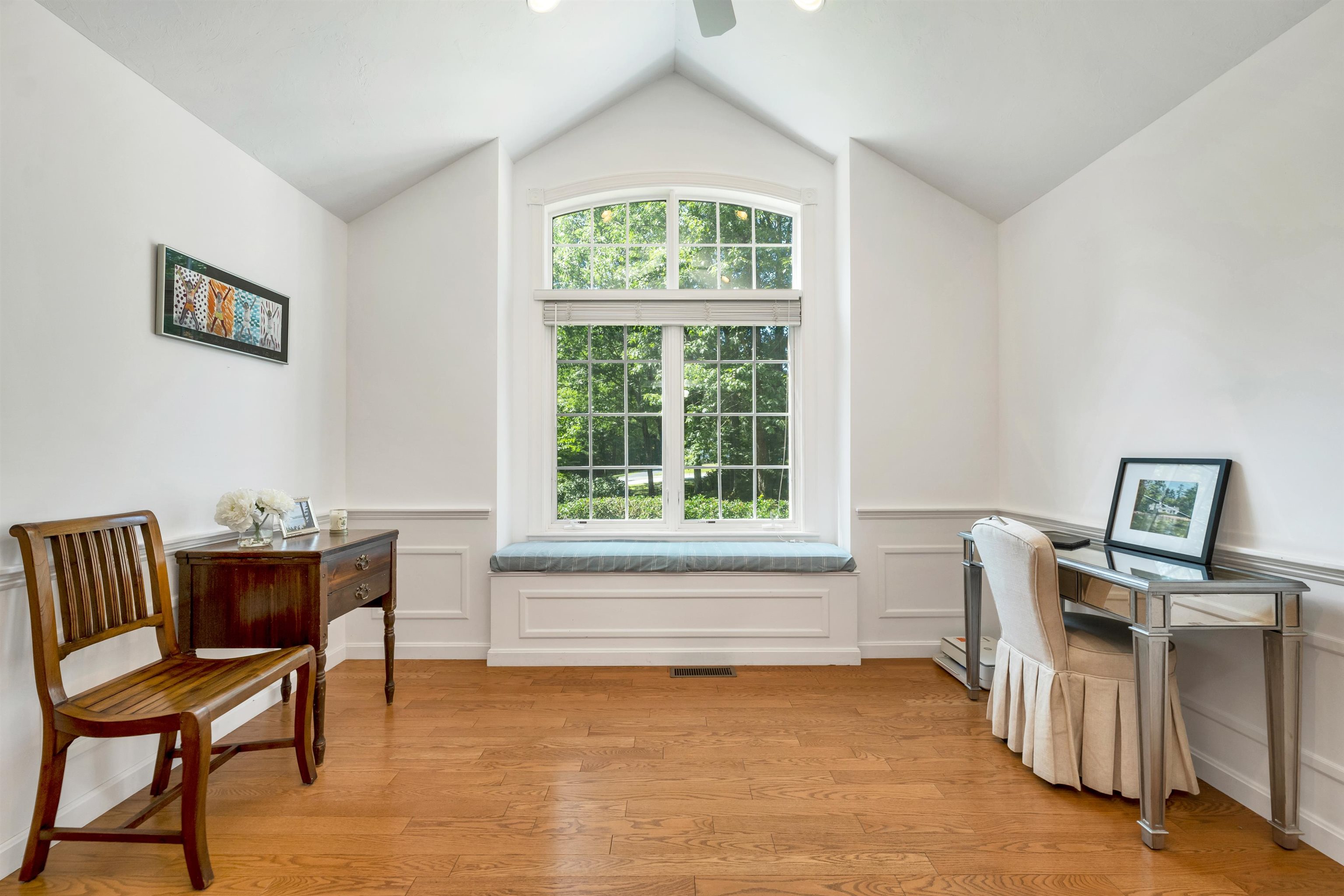 Primary Suite Office/Den