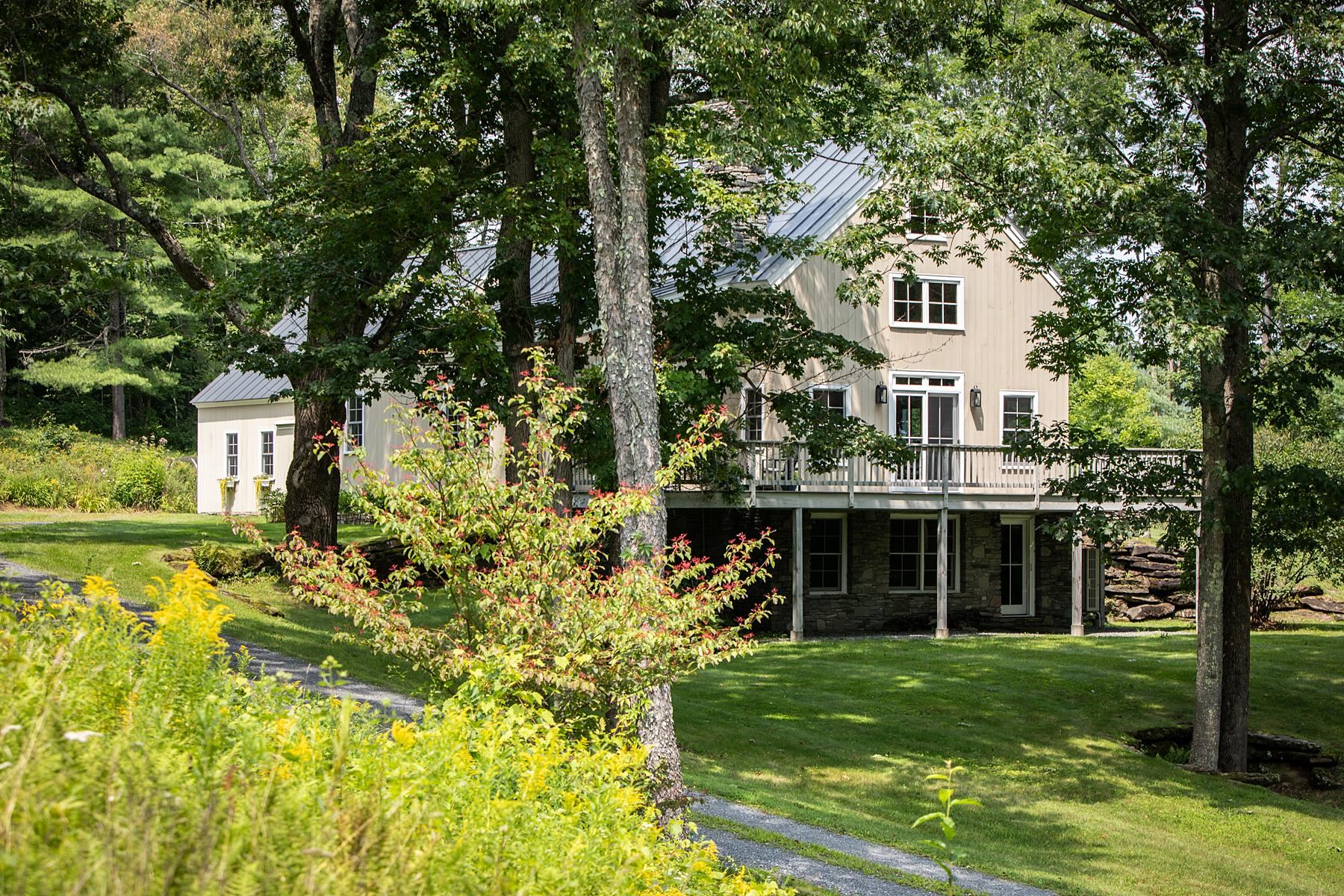 West Windsor Vermont Homes between 0 and 30000000 dollars page 1