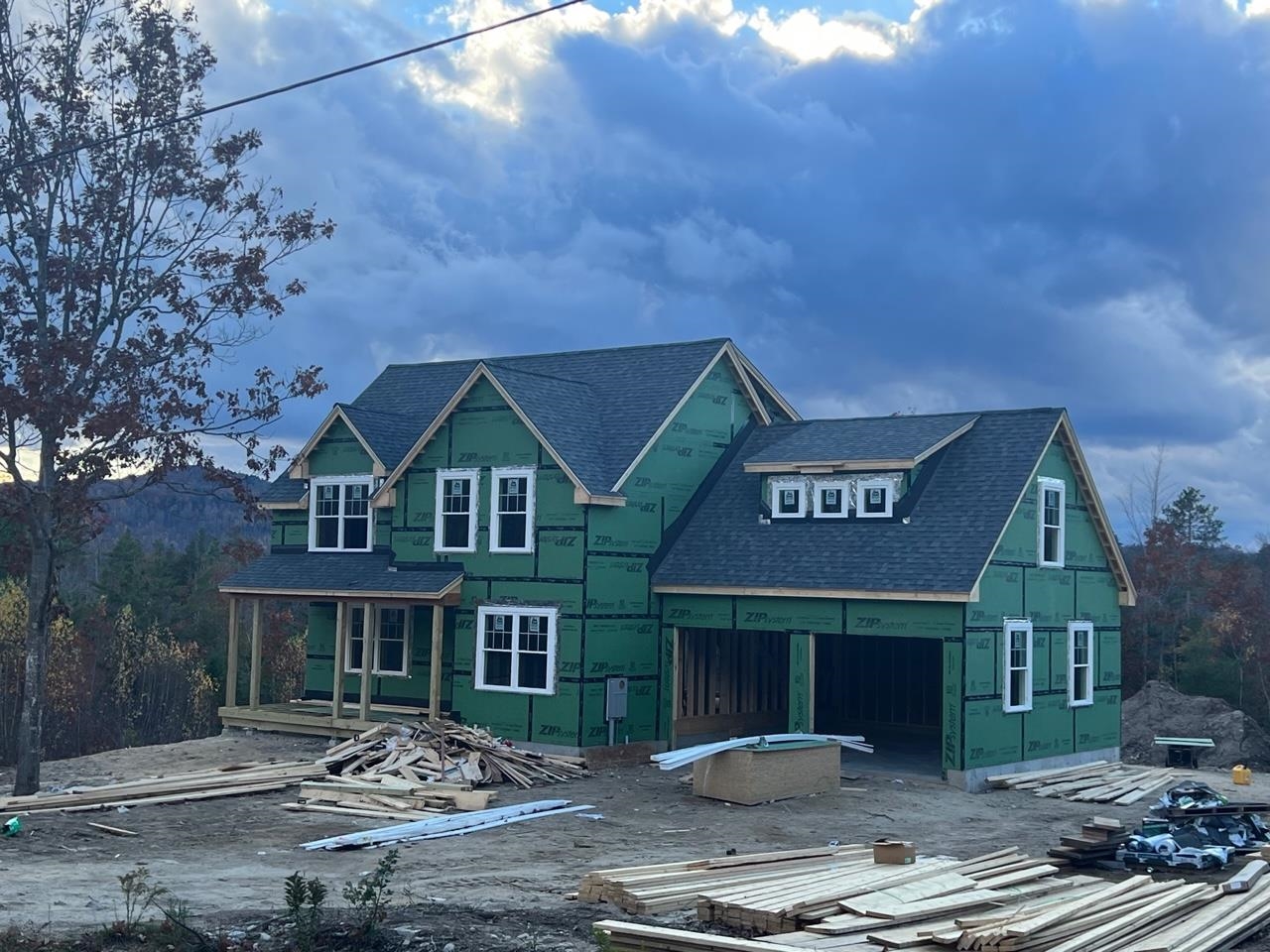 14 VILLAGE CORNER ROAD, Wolfeboro, NH 03894 PrimeMLS