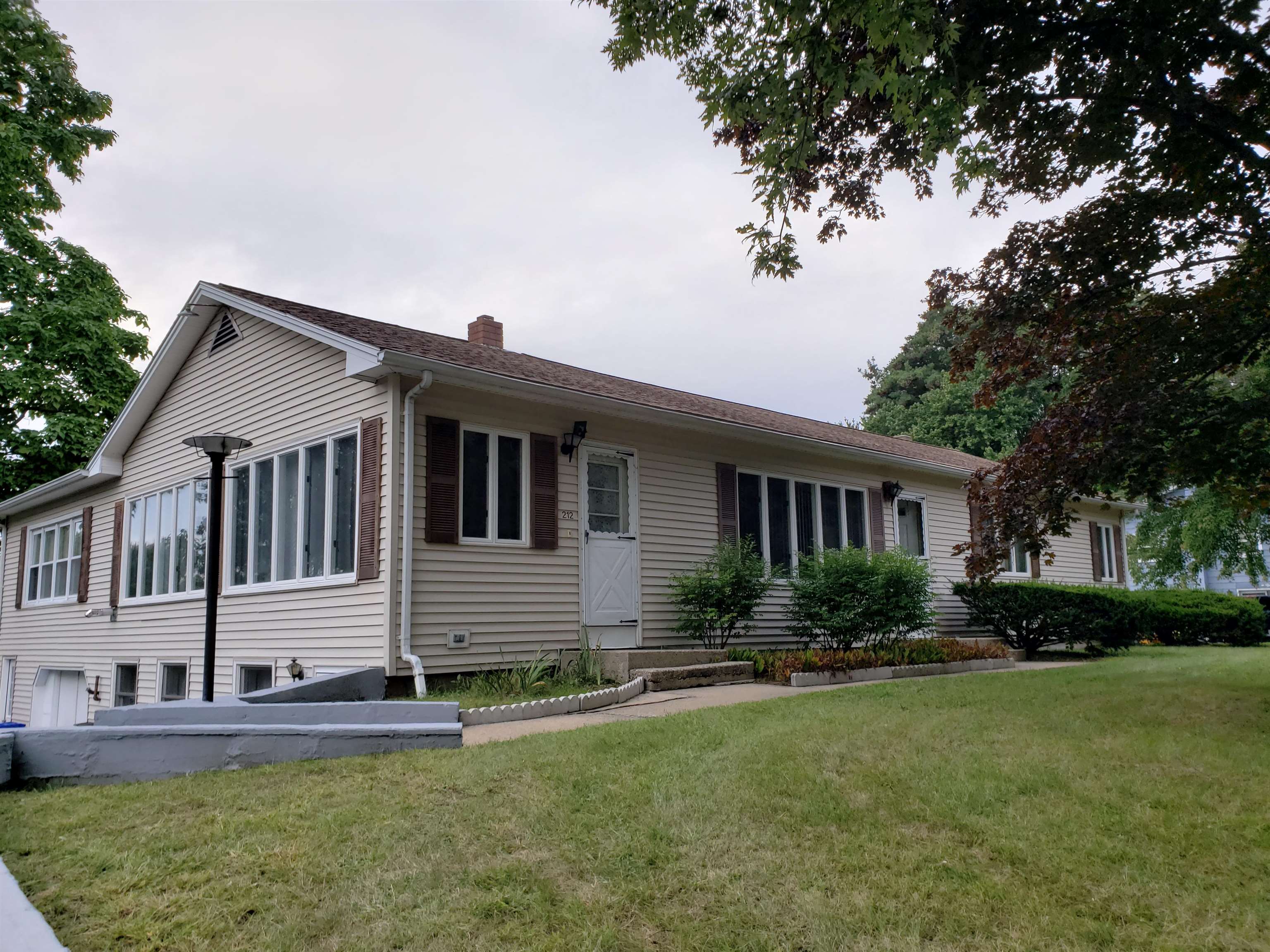 Photo of 212 Webster Street Hudson NH 03051