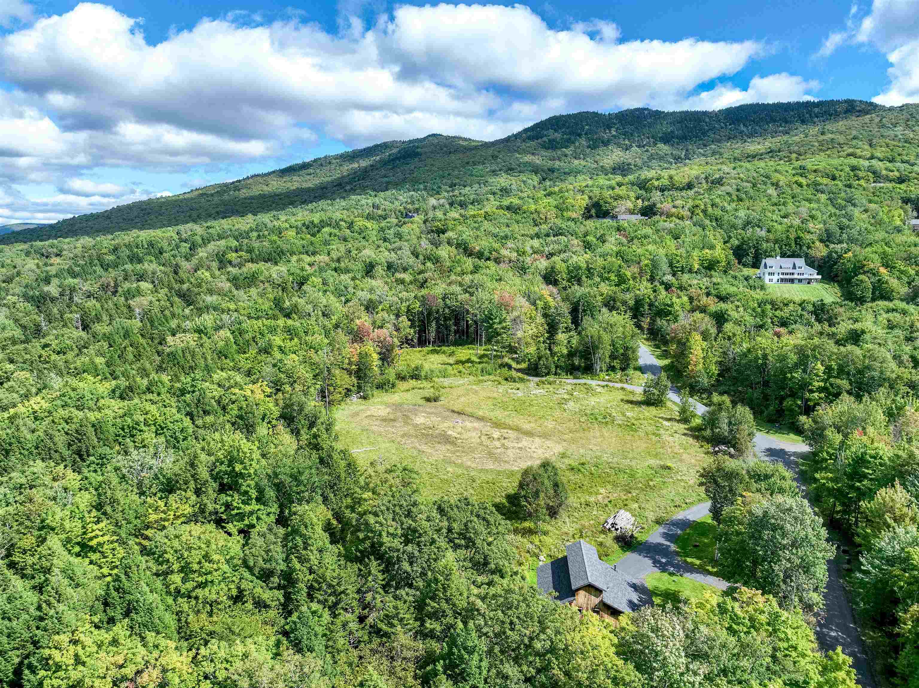 401 Stagecoach Lane , Waterbury, VT MLS 4970408 Carey & Giampa