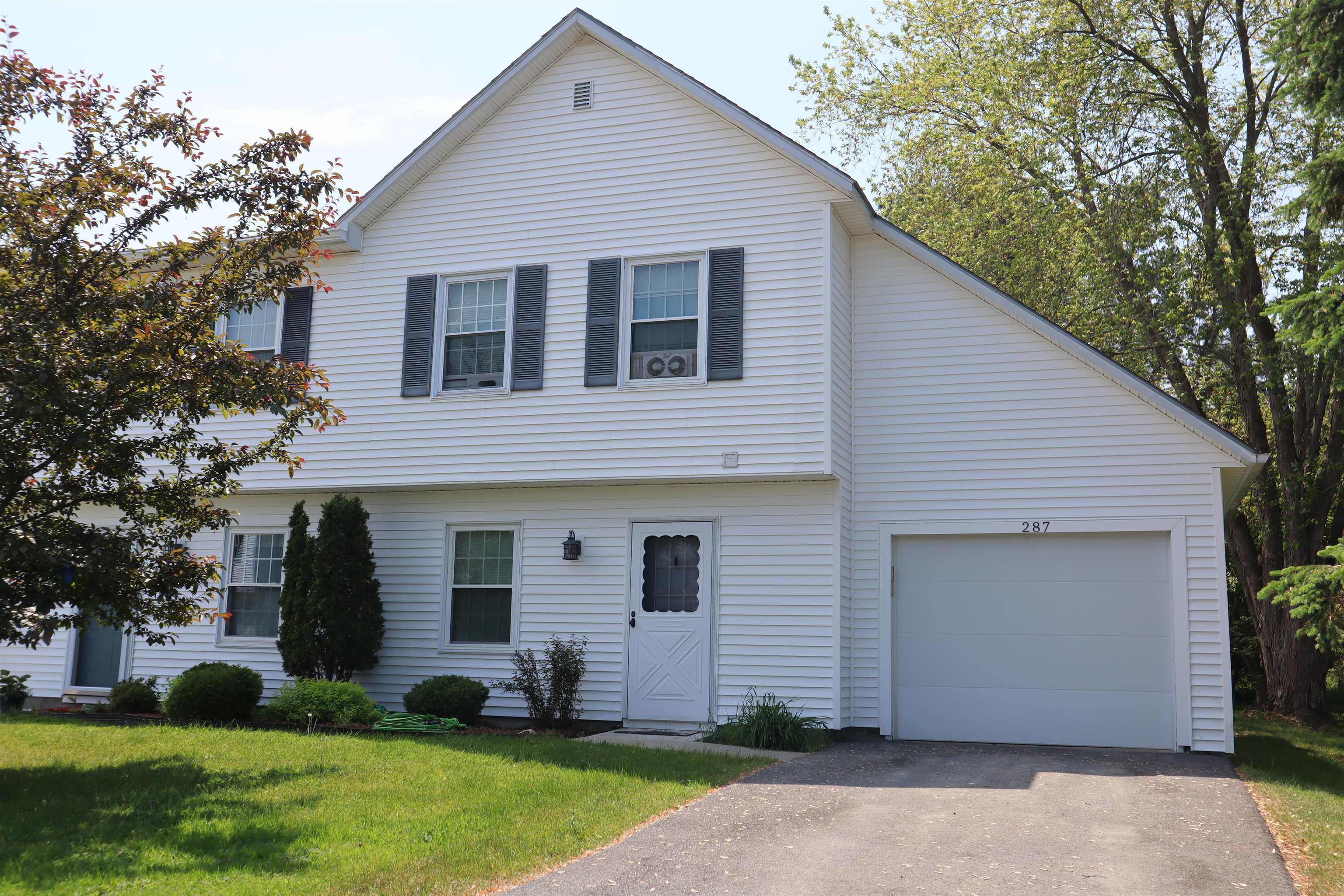 287 Eastview Circle Williston, VT Photo