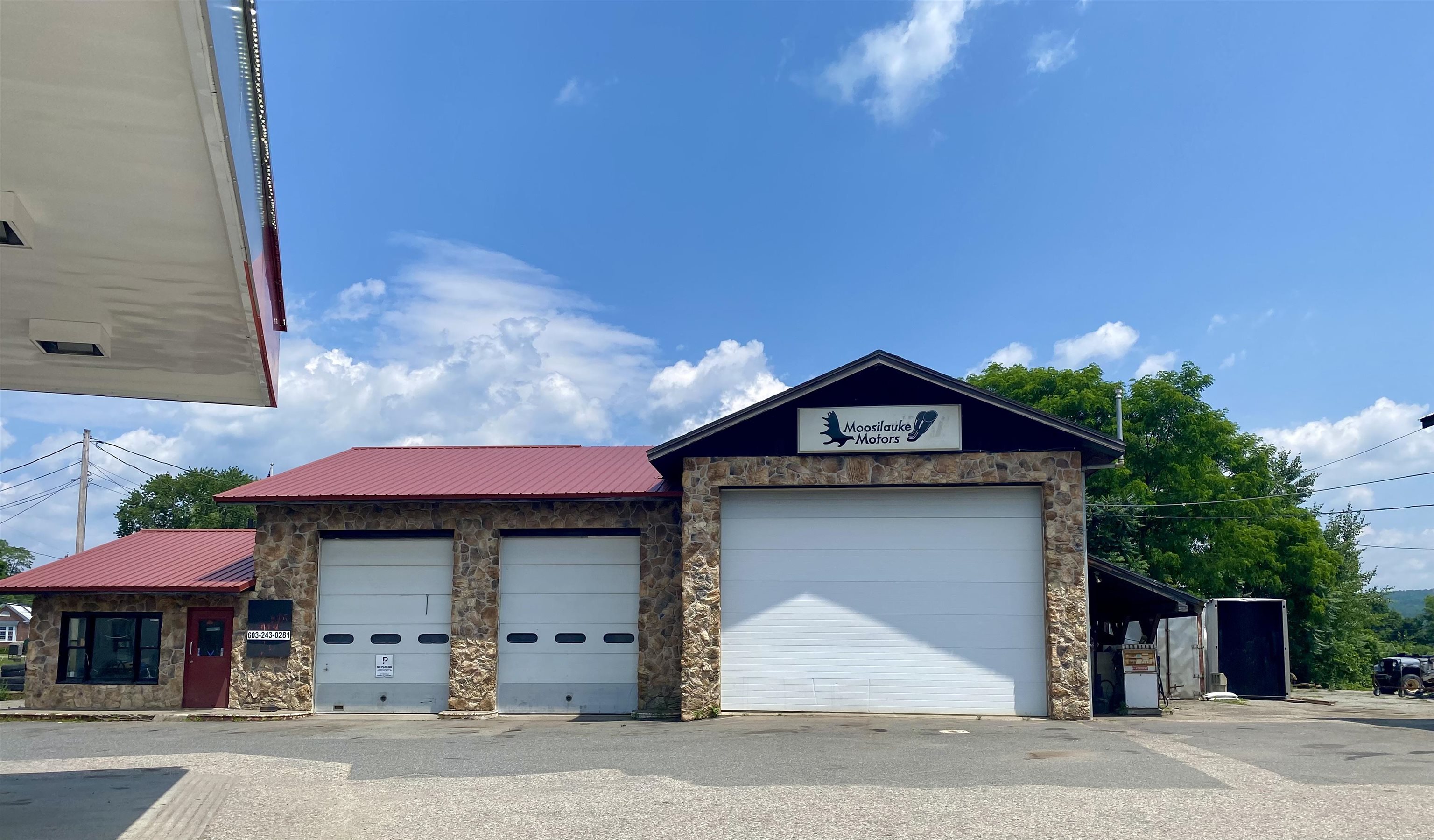 Three Bay Garage Rental