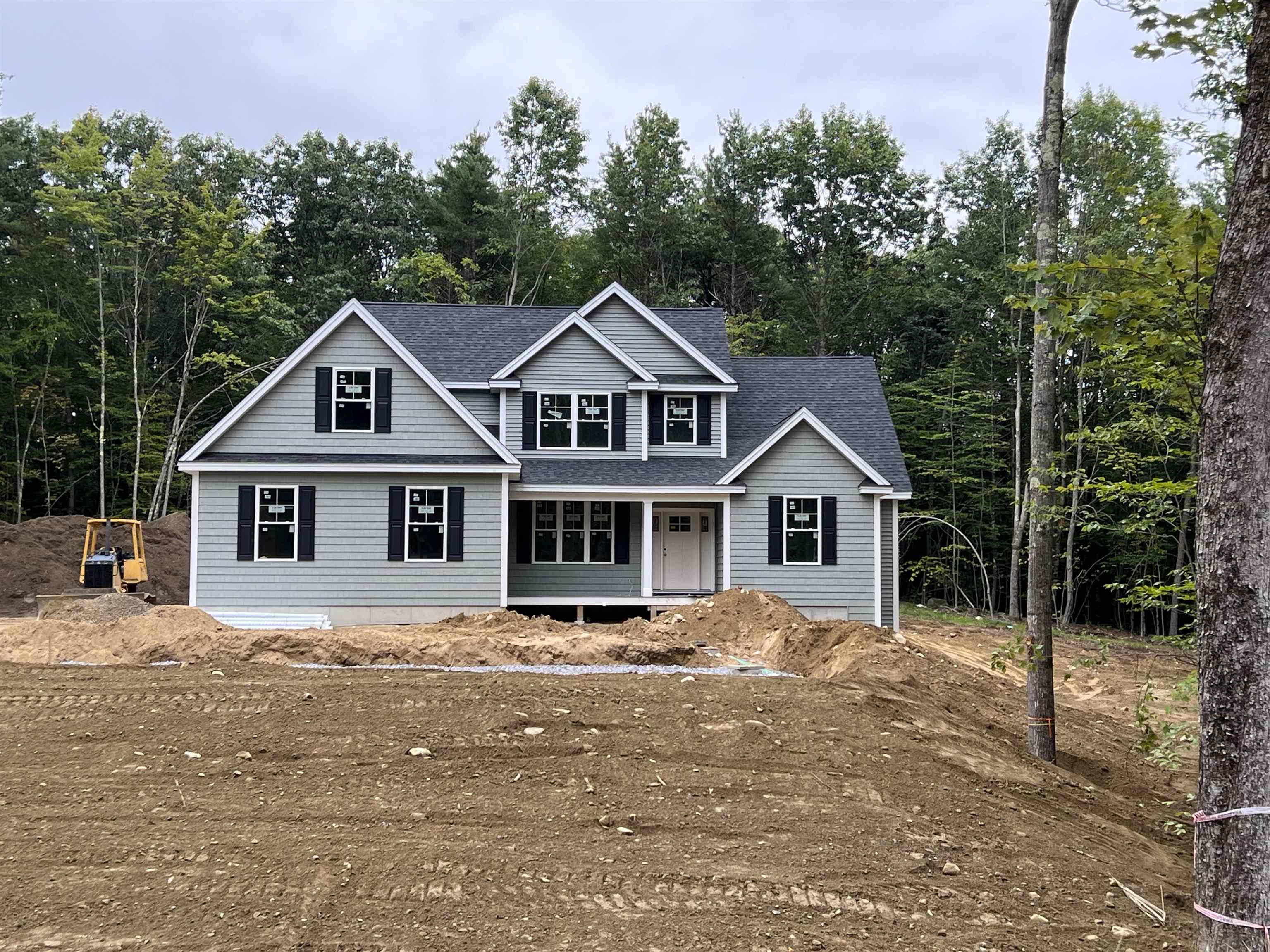 For Sale 34 Gile Hill Road, Dunbarton, NH 03046 4 Beds / 1 Full Bath