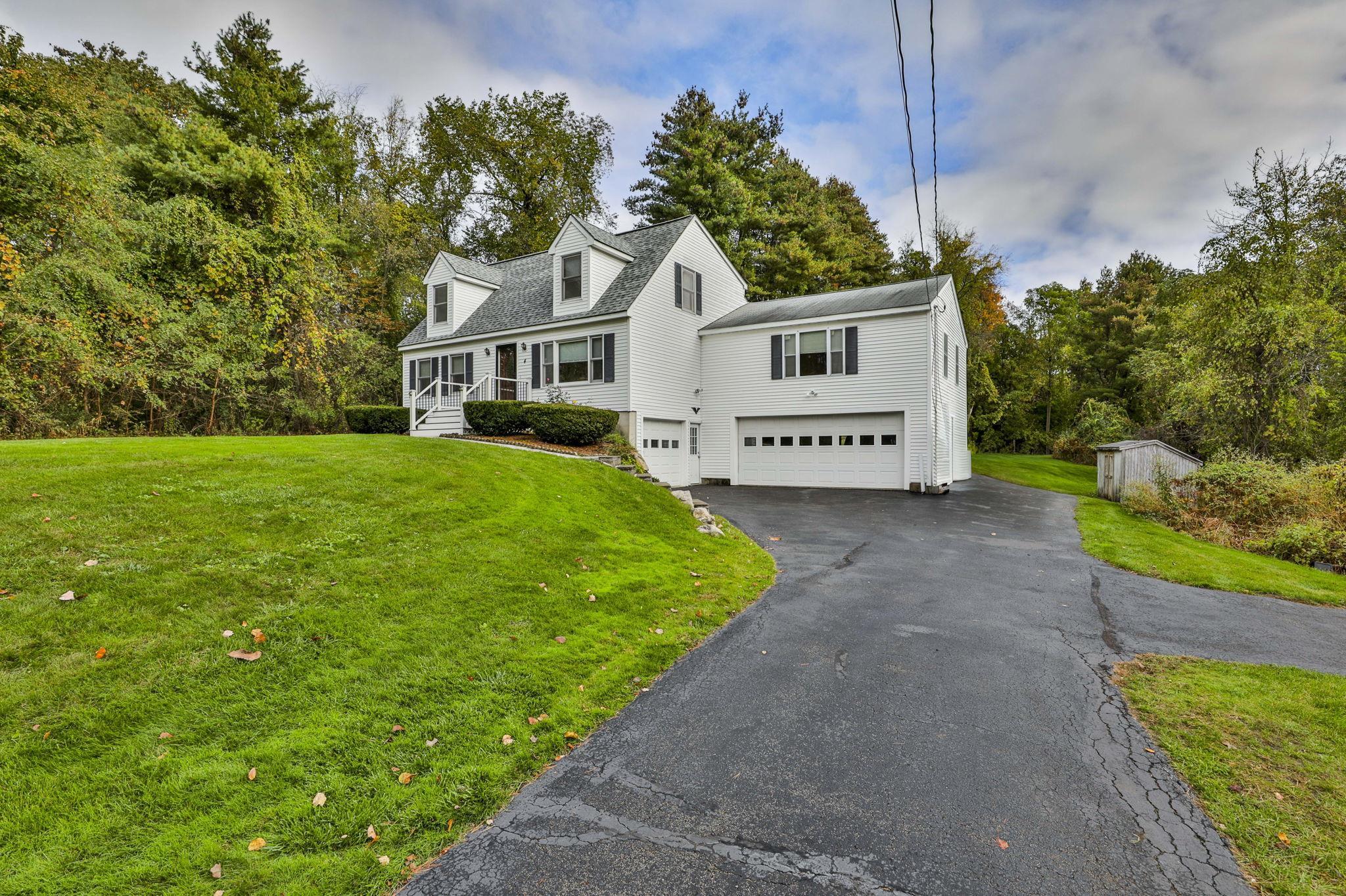 4 Miltimore Road Derry, NH Photo