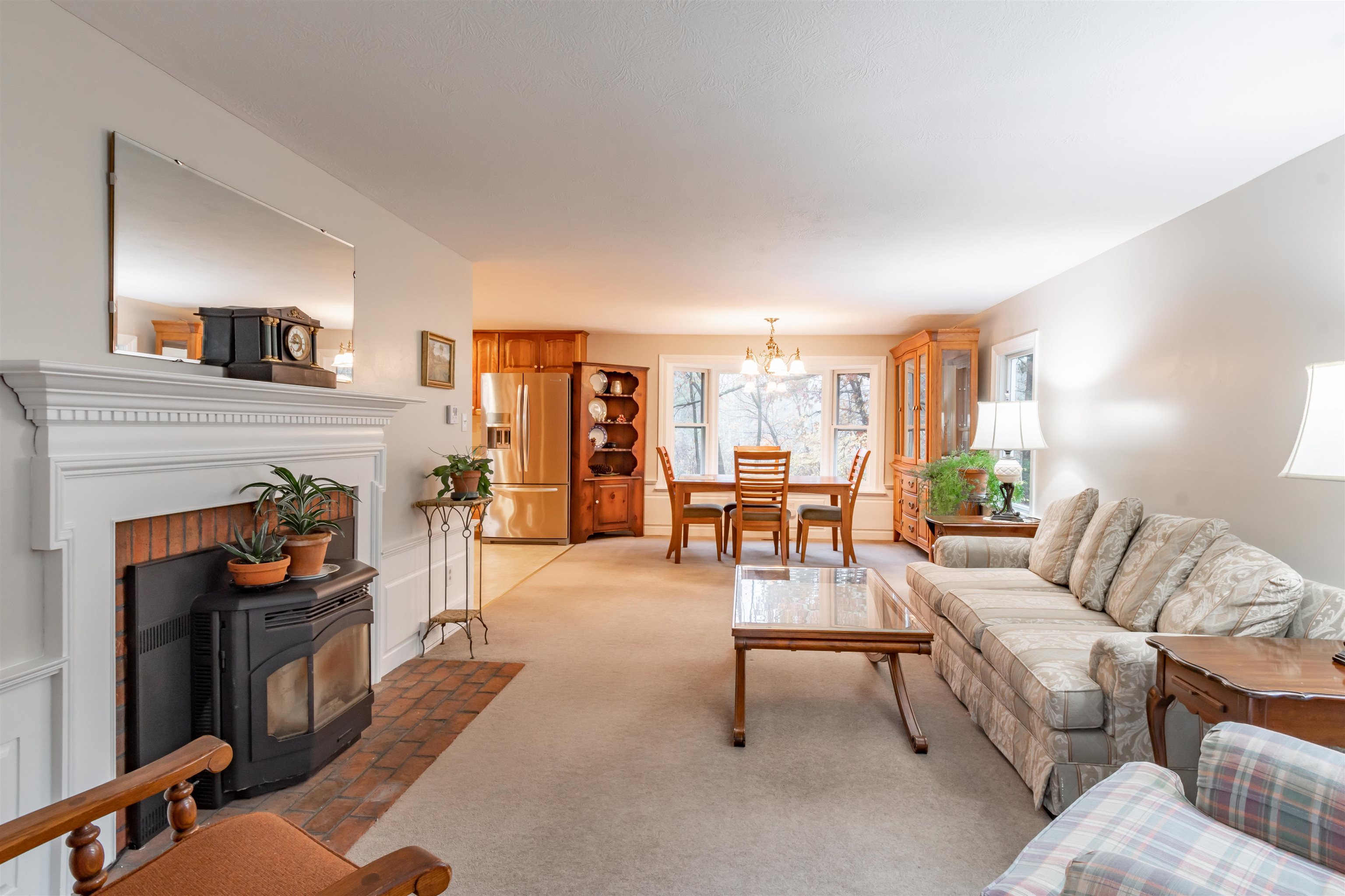 17 Roby Street , Nashua, NH MLS 4976528 Verani Realty