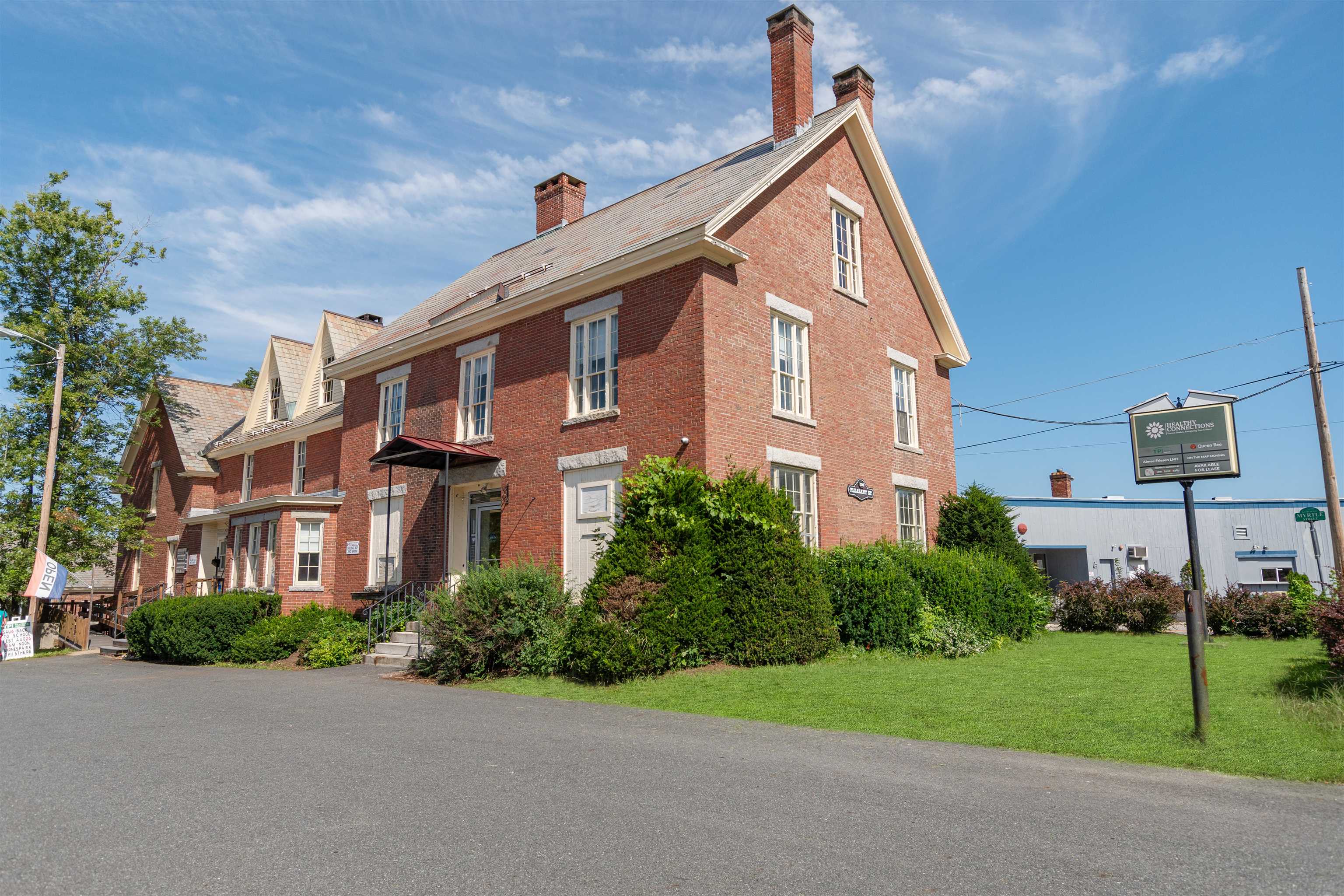 Claremont NH All Apartments and Housing  for sale