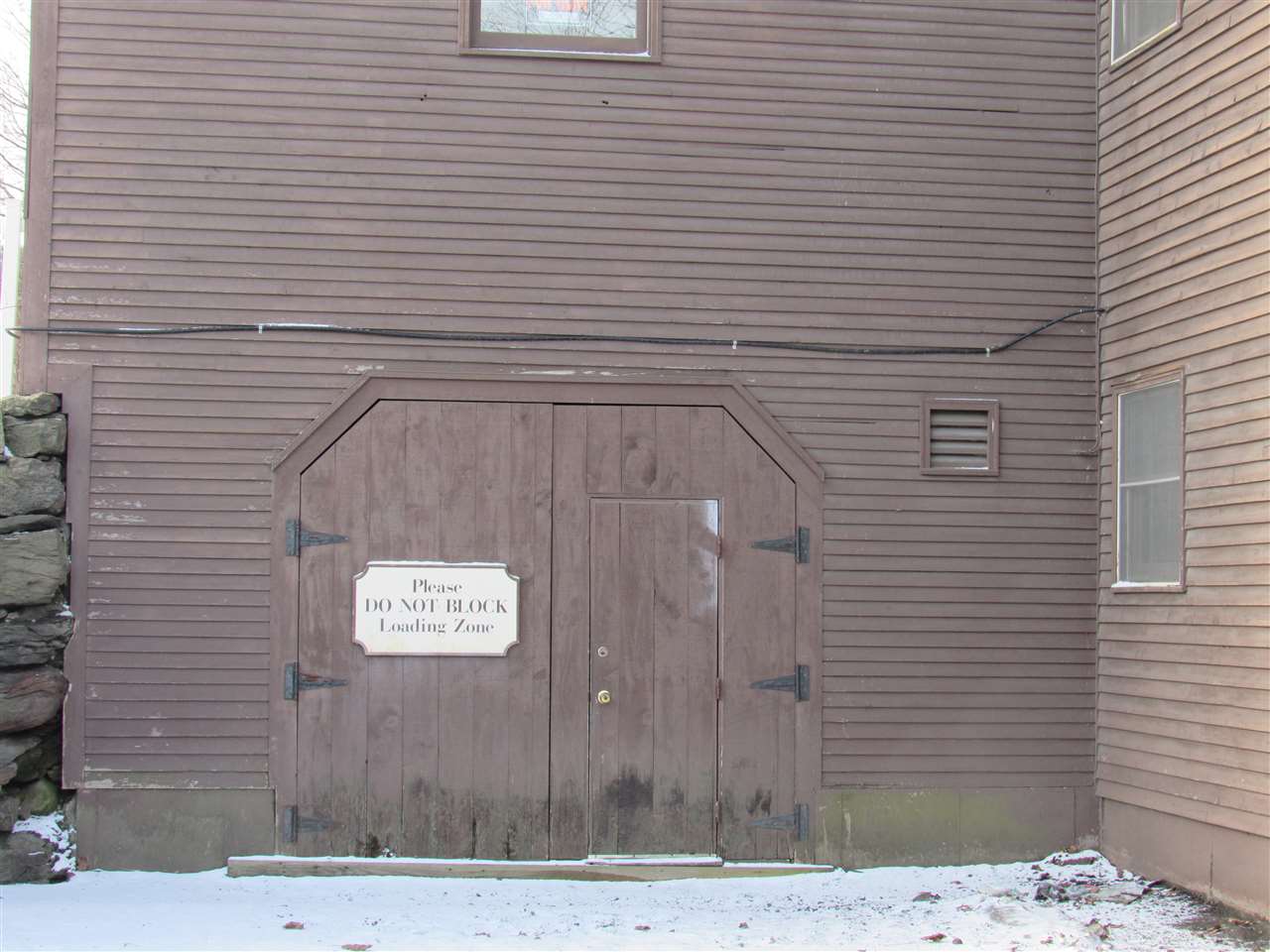 private loading area door, for this unit