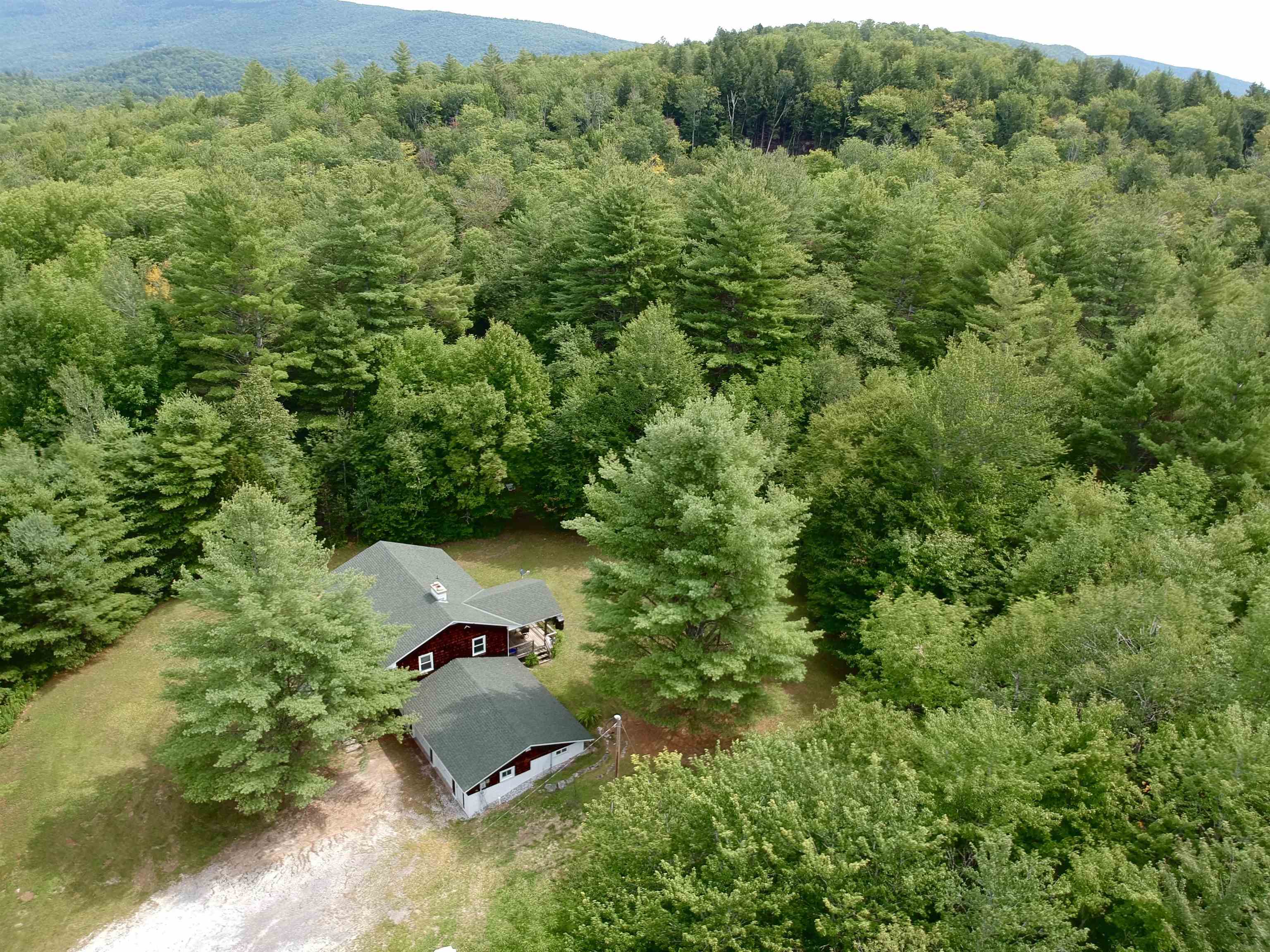 For Sale 7642 Vt Route 30, Jamaica, VT 05343 4 Beds / 1 Full Bath