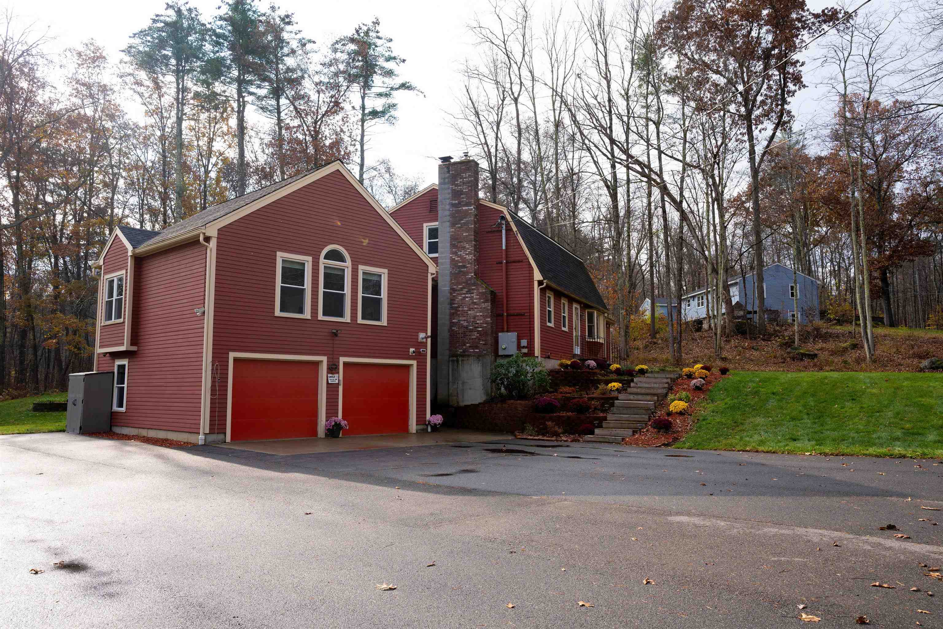 10 Ponemah Hill Road, Amherst NH 03031 4977190 Real Estate Anne Erwin