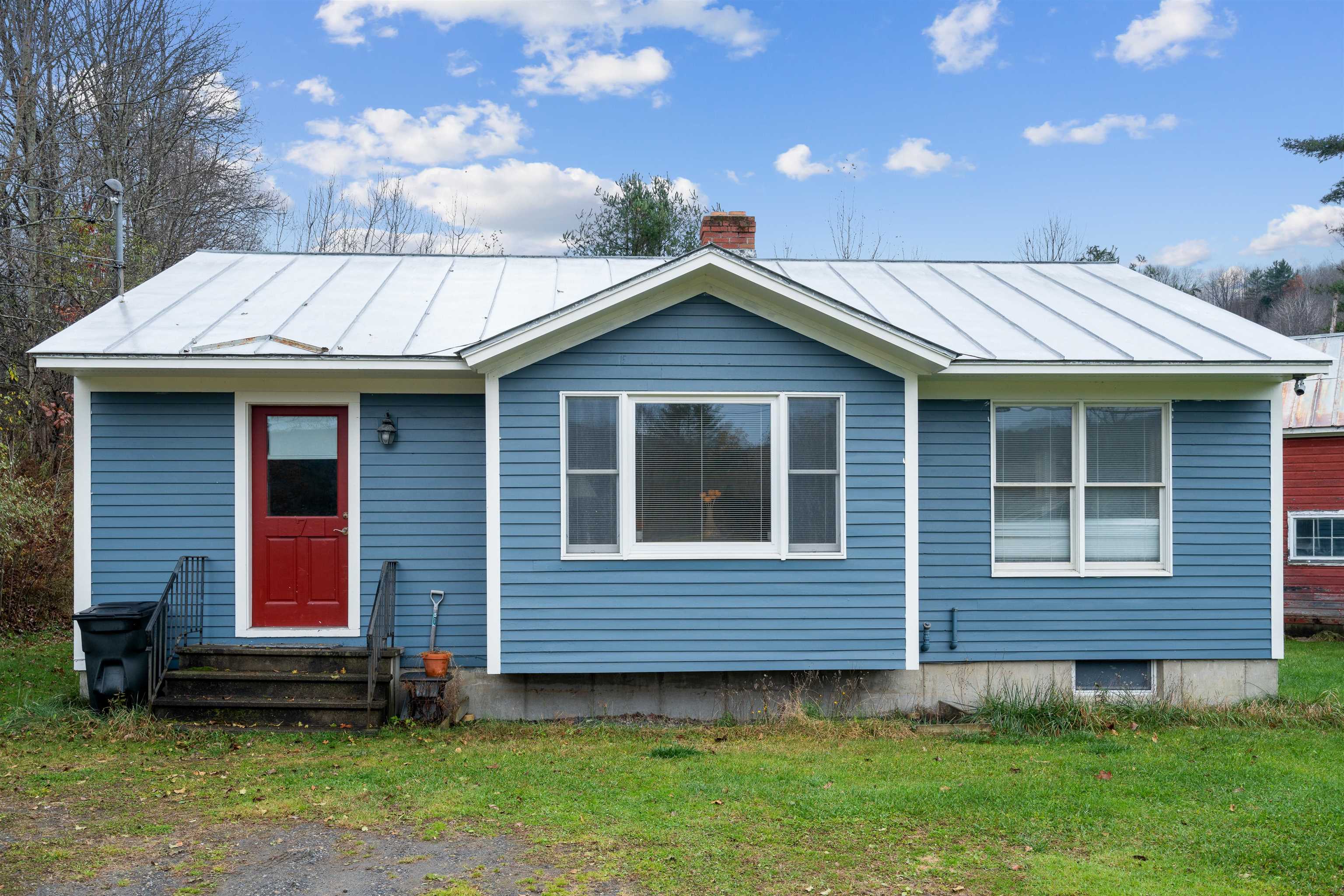 STRAFFORD VT Home for sale $$365,000 | $411 per sq.ft.