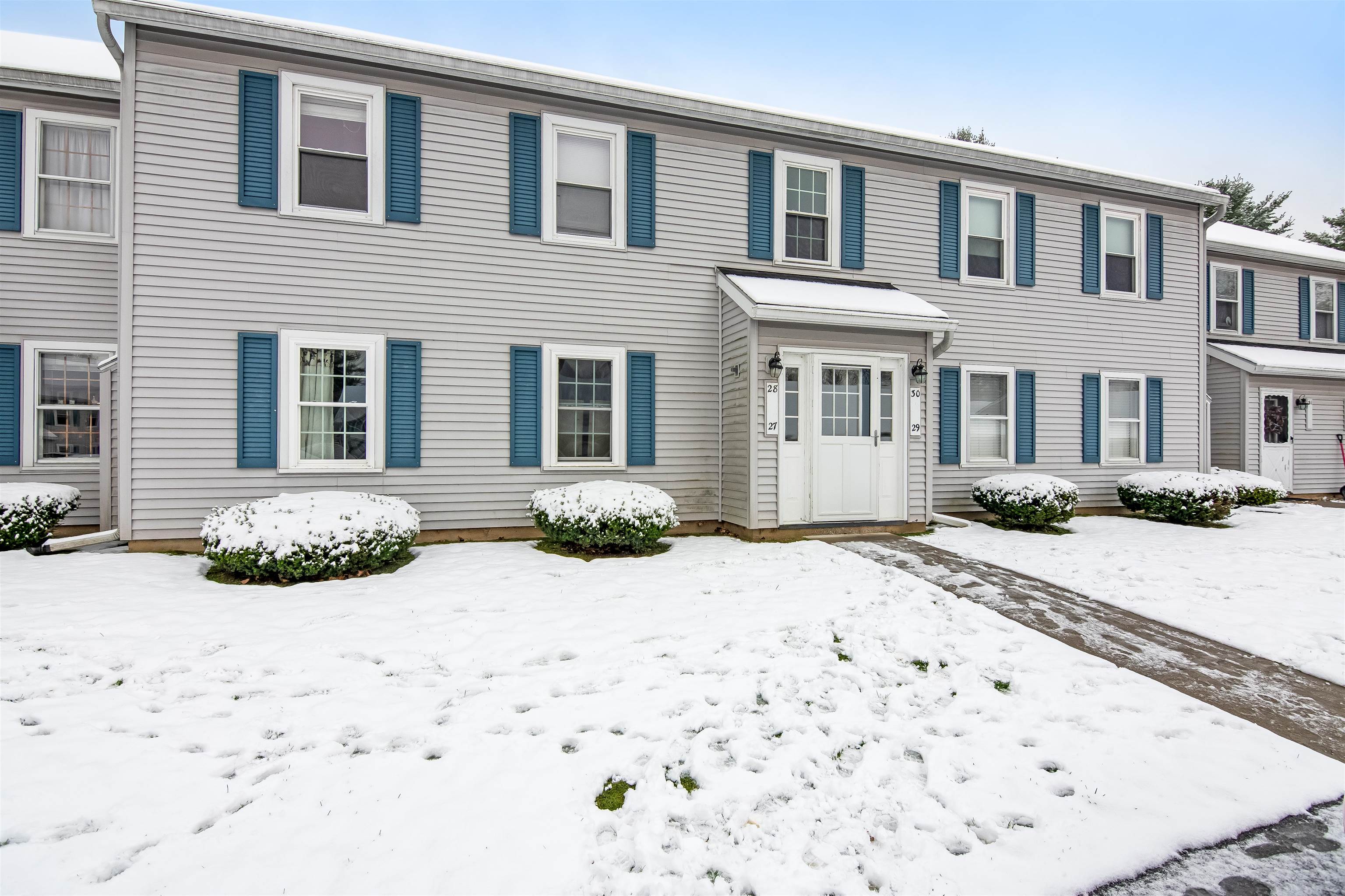 For Sale 34 Brickyard Road, 27, Essex Junction, VT 05452 2 Beds / 1