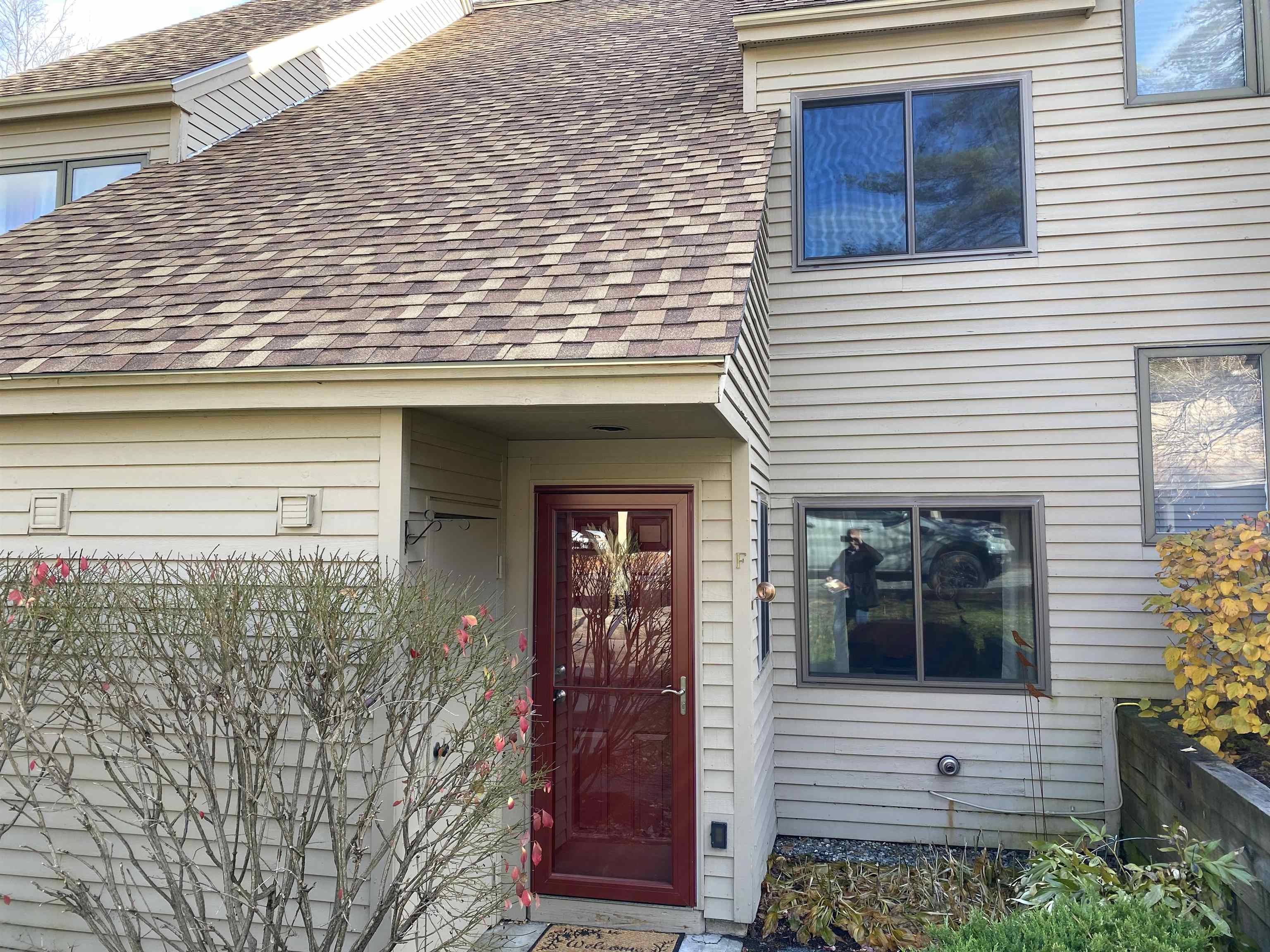 226 Woodhaven Drive , Hartford, VT MLS 4977558 Carey & Giampa Realtors