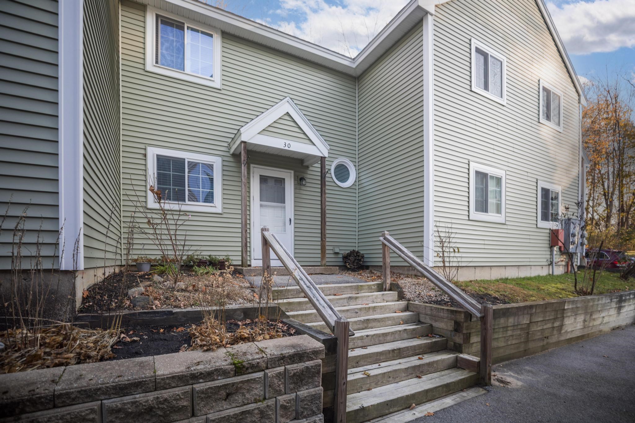 98 Henry Law Avenue30  Dover, NH Photo
