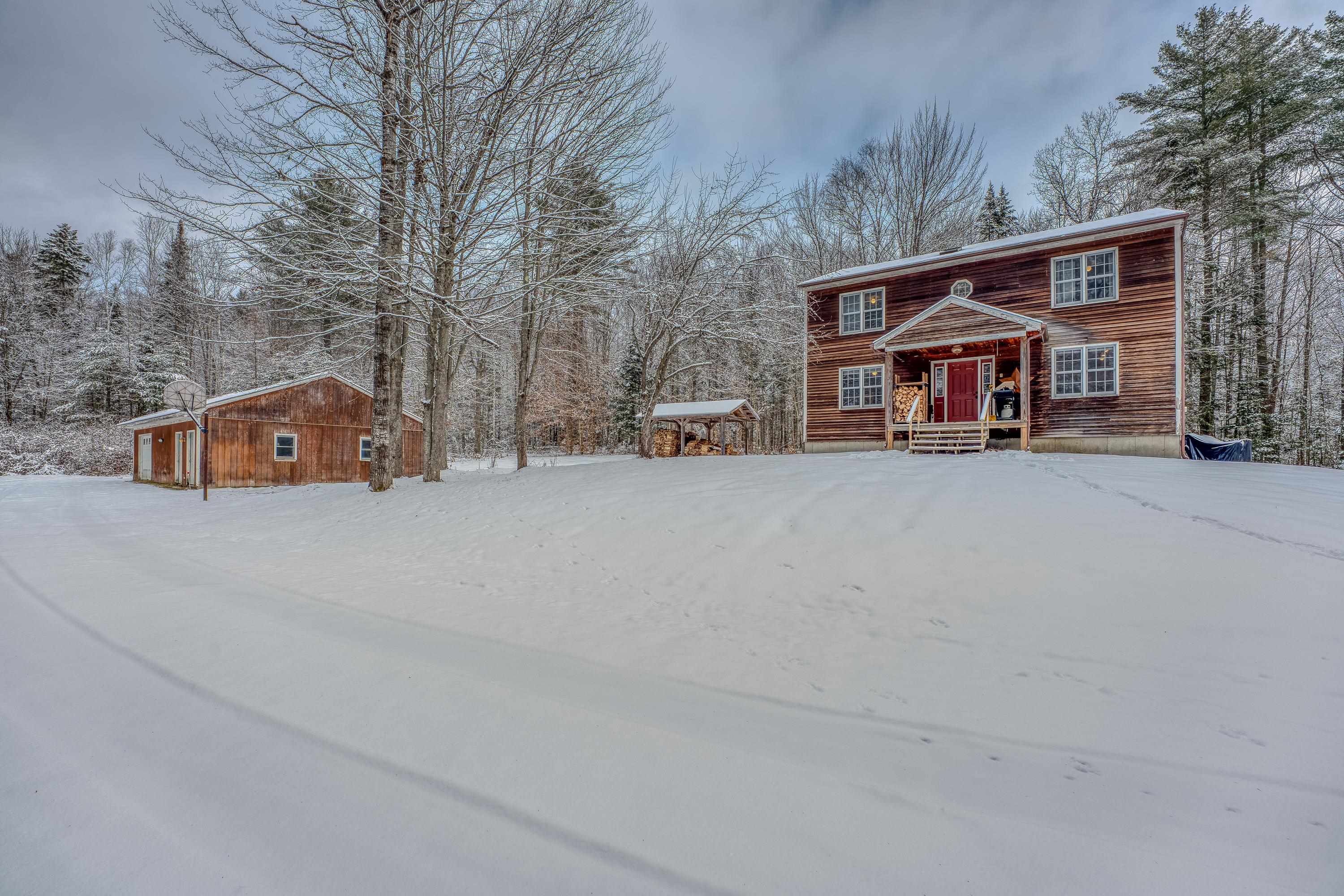 33 Spring Street Whitefield, NH Photo