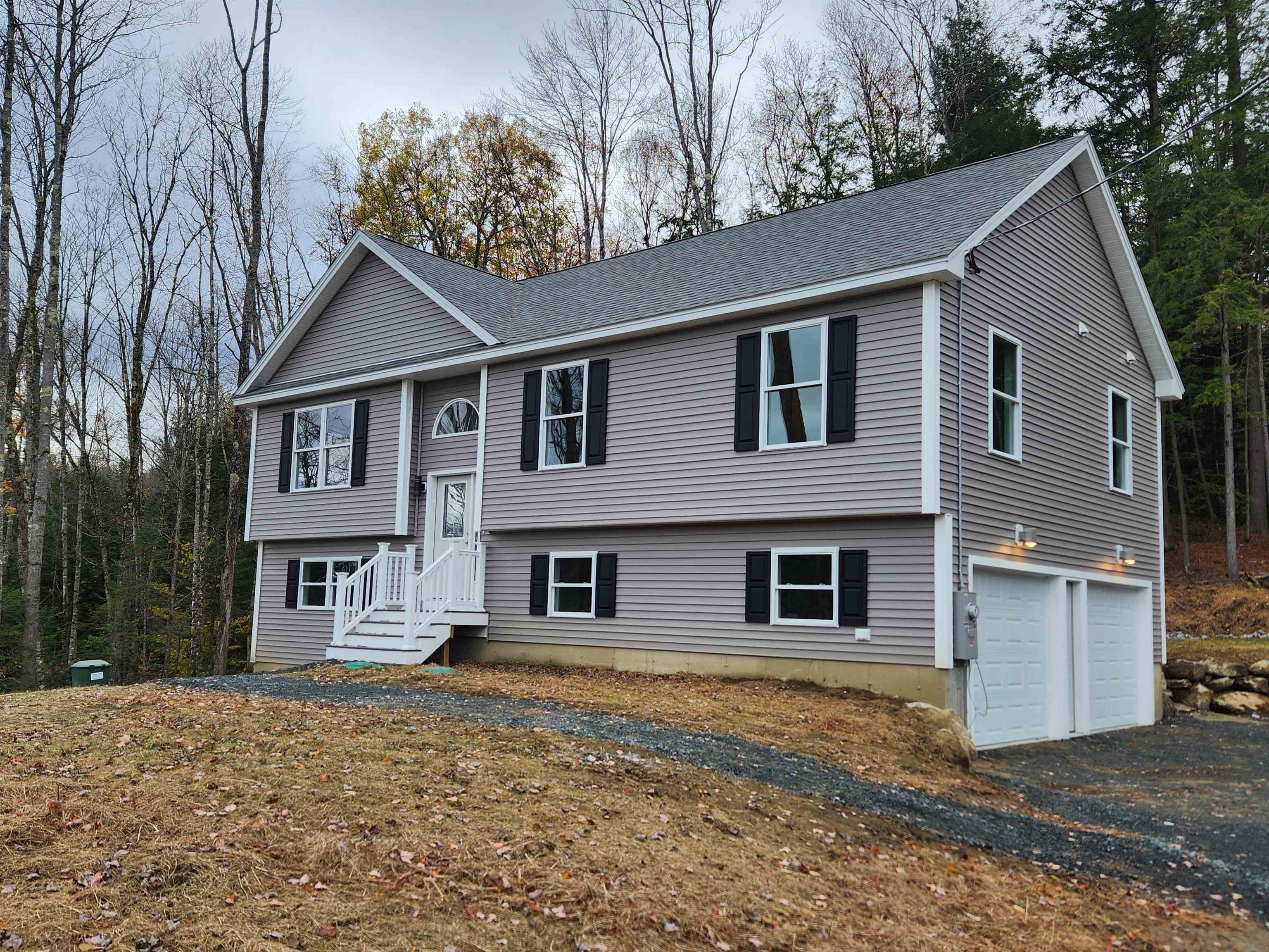 SUNAPEE NH Home for sale $$649,000 | $464 per sq.ft.