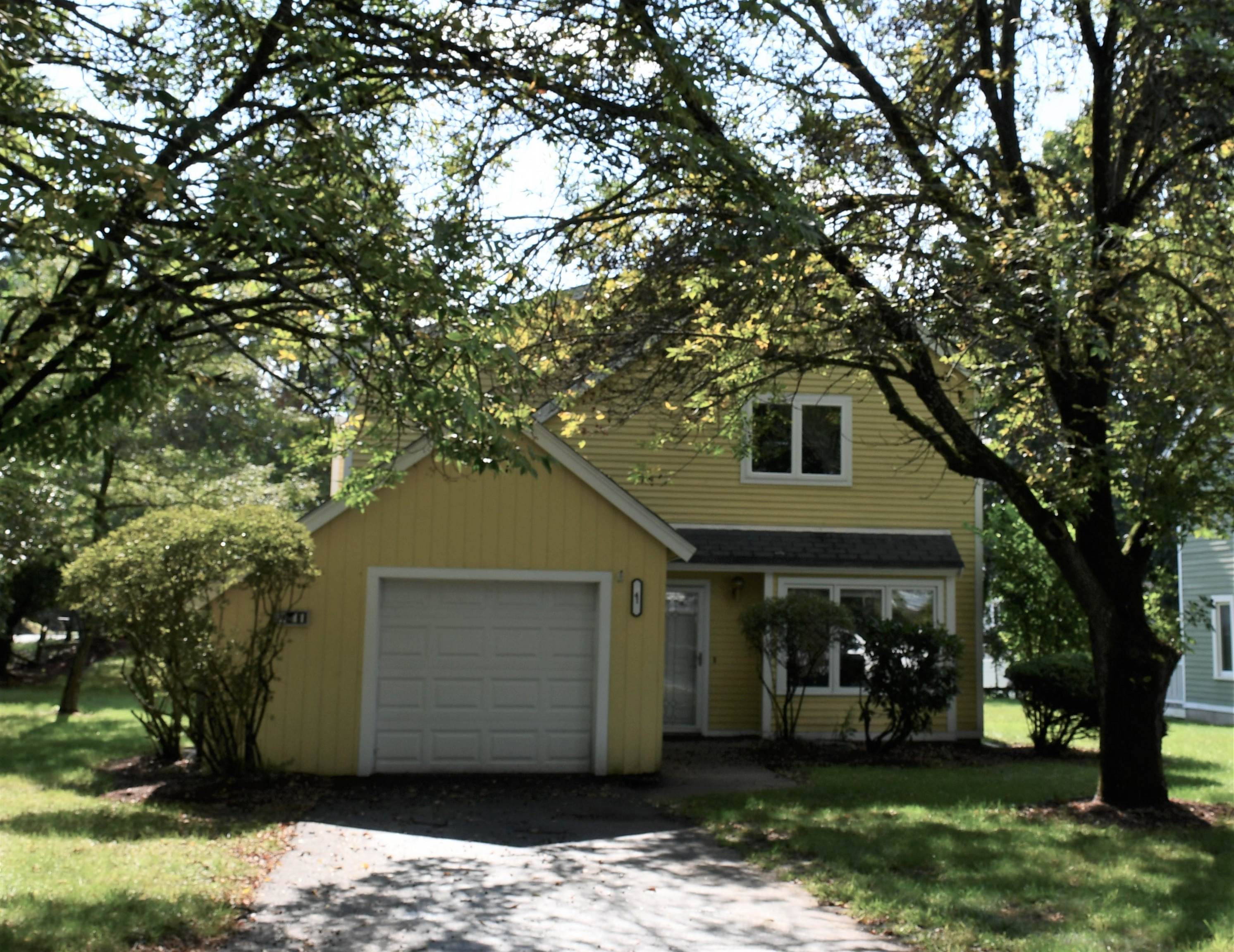 41 Jessica Drive , Nashua, NH MLS 4980439 Verani Realty