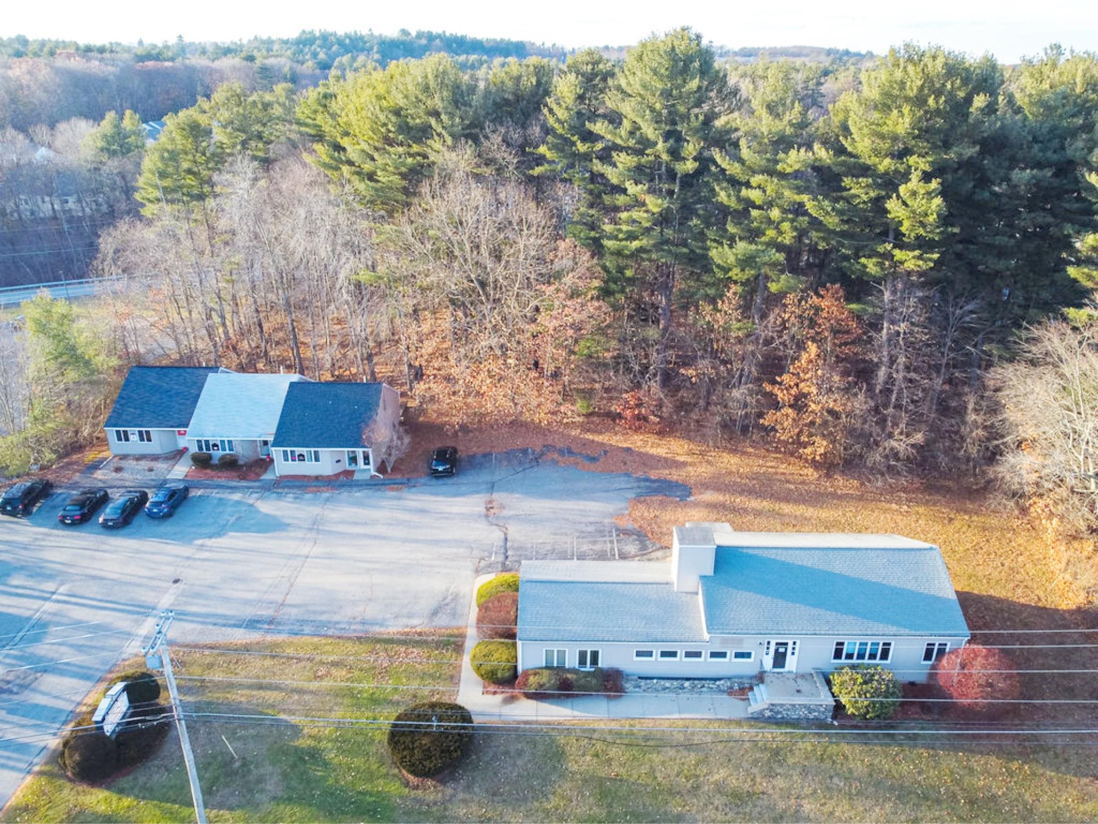 Londonderry NH Commercial Property for sale $500,000 $243 per sq.ft.