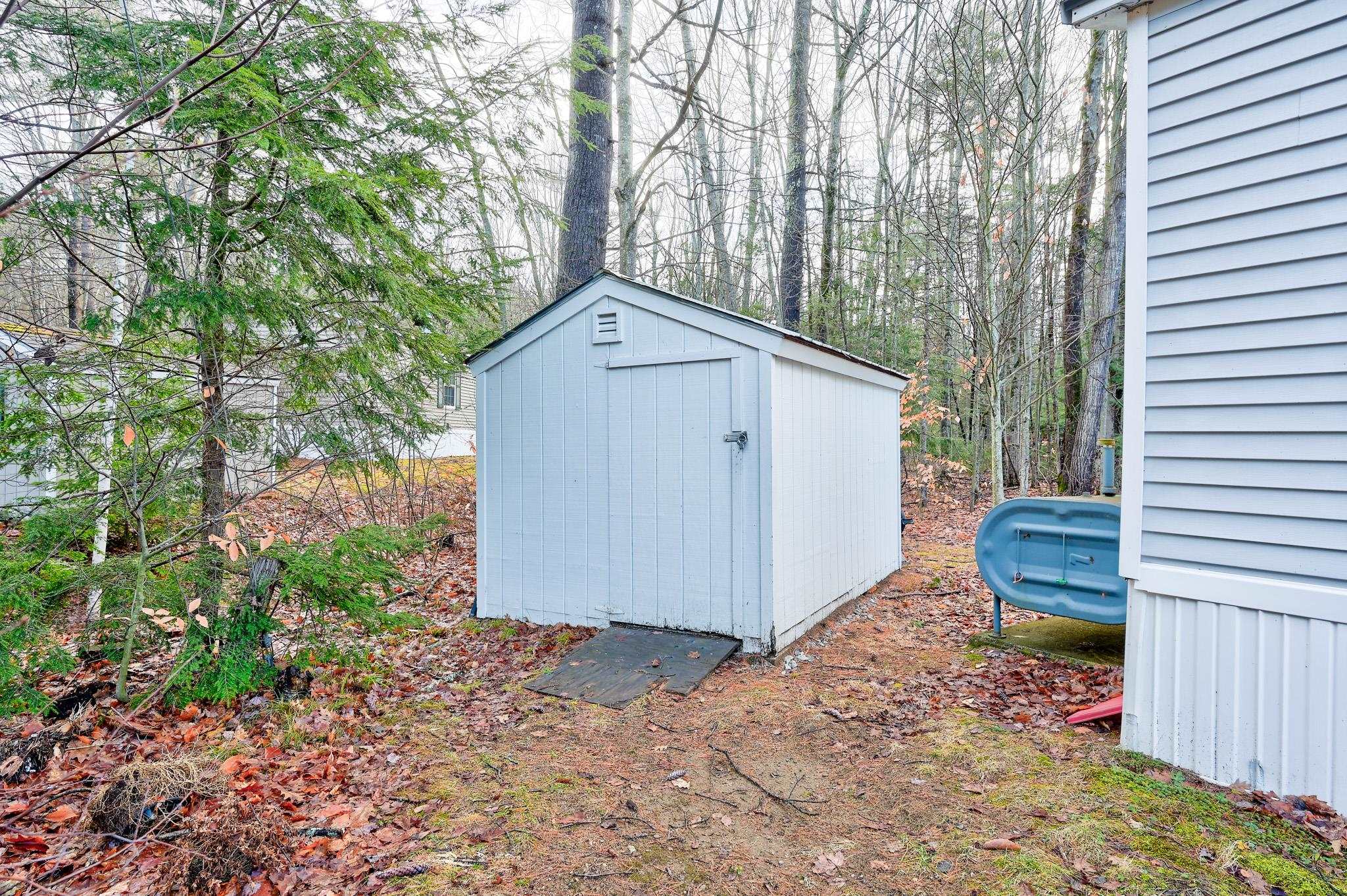 For Sale 352 Lamplighter Drive, Conway, NH 03818 2 Beds / 1 3/4 Bath