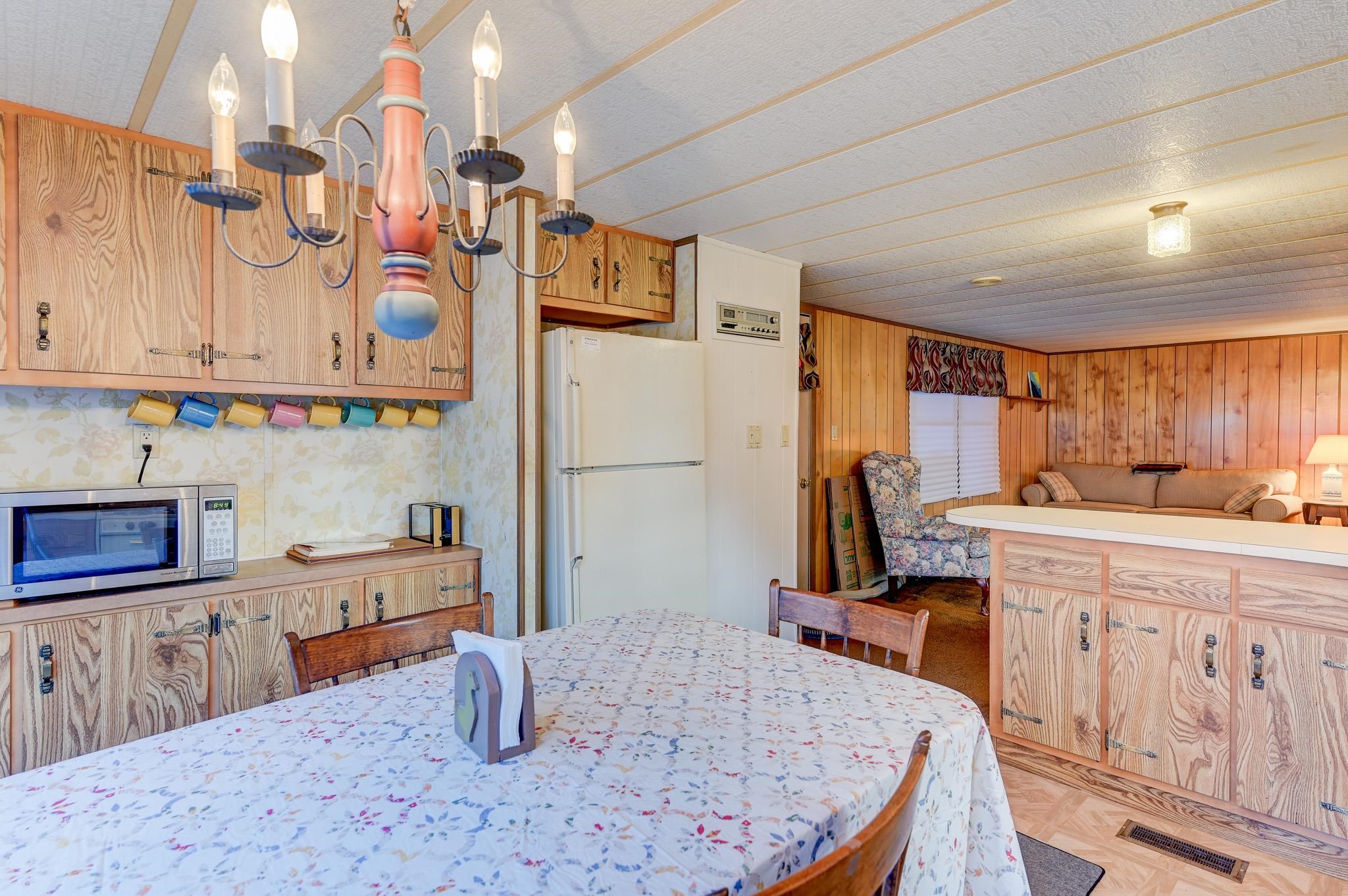 For Sale 352 Lamplighter Drive, Conway, NH 03818 2 Beds / 1 3/4 Bath