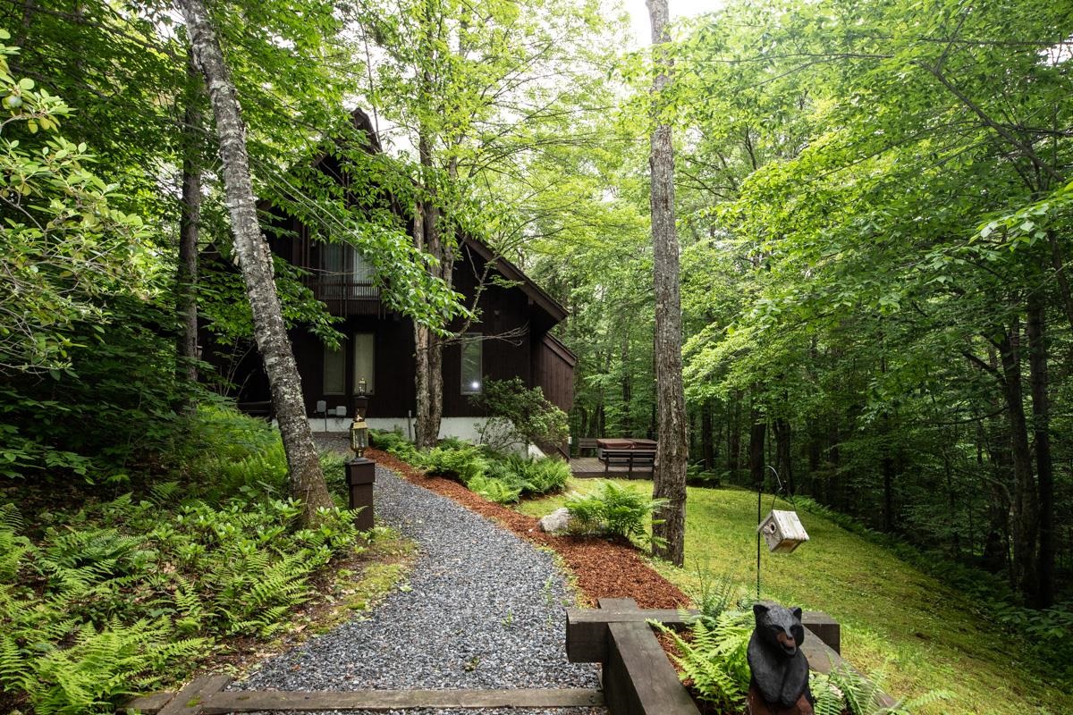 PLYMOUTH VT Home for sale $$649,000 | $360 per sq.ft.