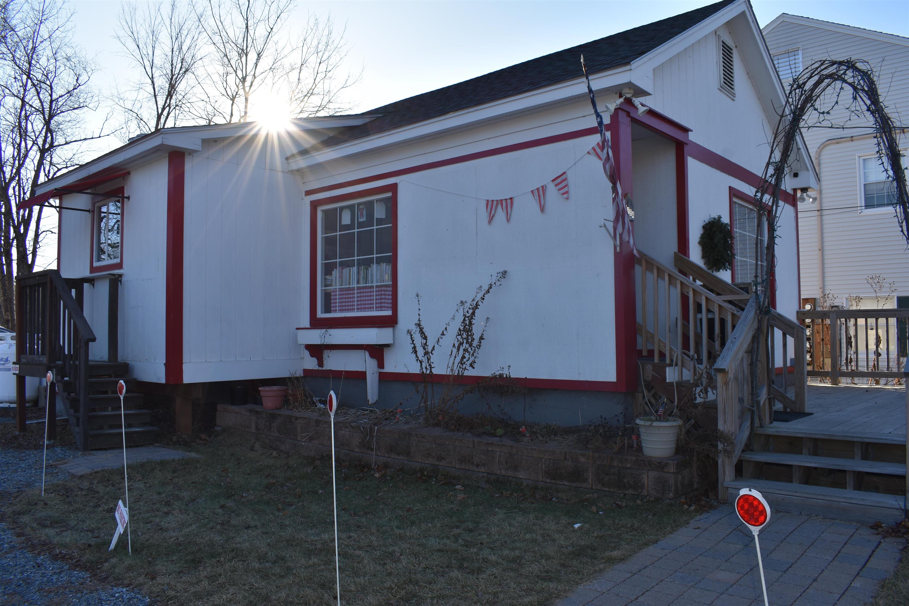 Canaan NH Commercial Property for sale $210,000 $138 per sq.ft.