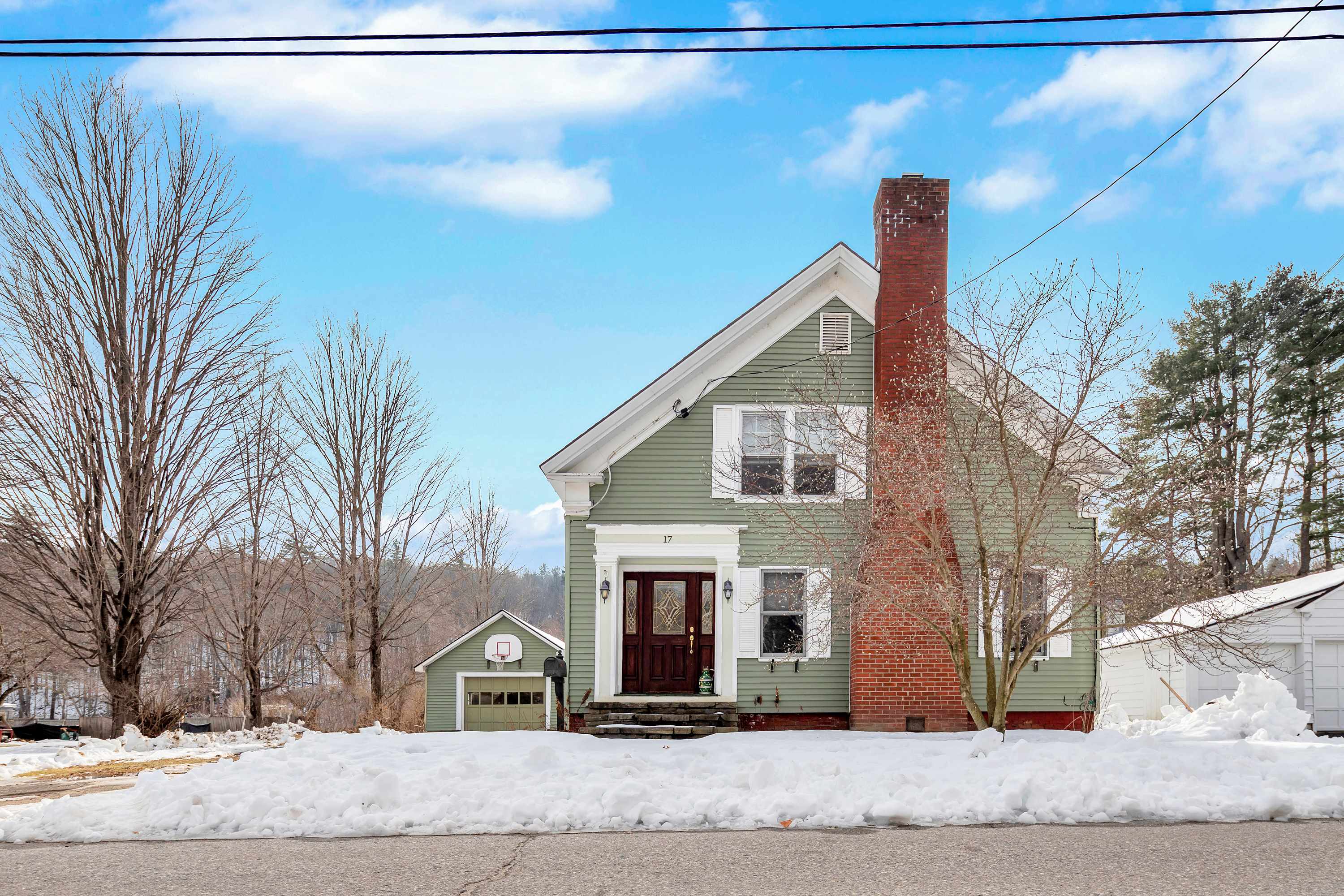 VILLAGE OF LUDLOW IN TOWN OF LUDLOW VT Home for sale $$375,000 | $177 per sq.ft.