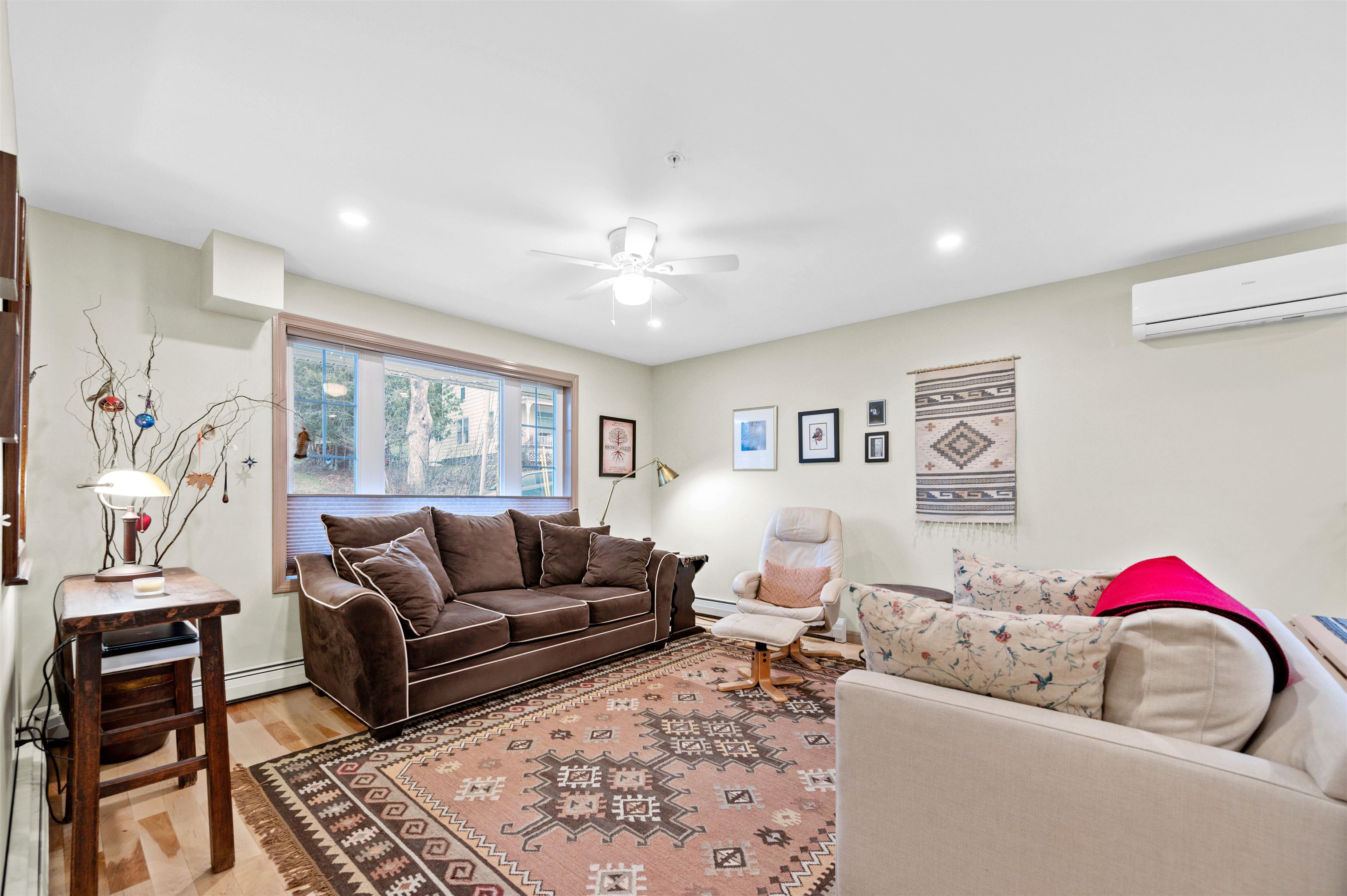 For Sale 1 Ewing Street, B, Montpelier, VT 05602 2 Beds / 1 3/4