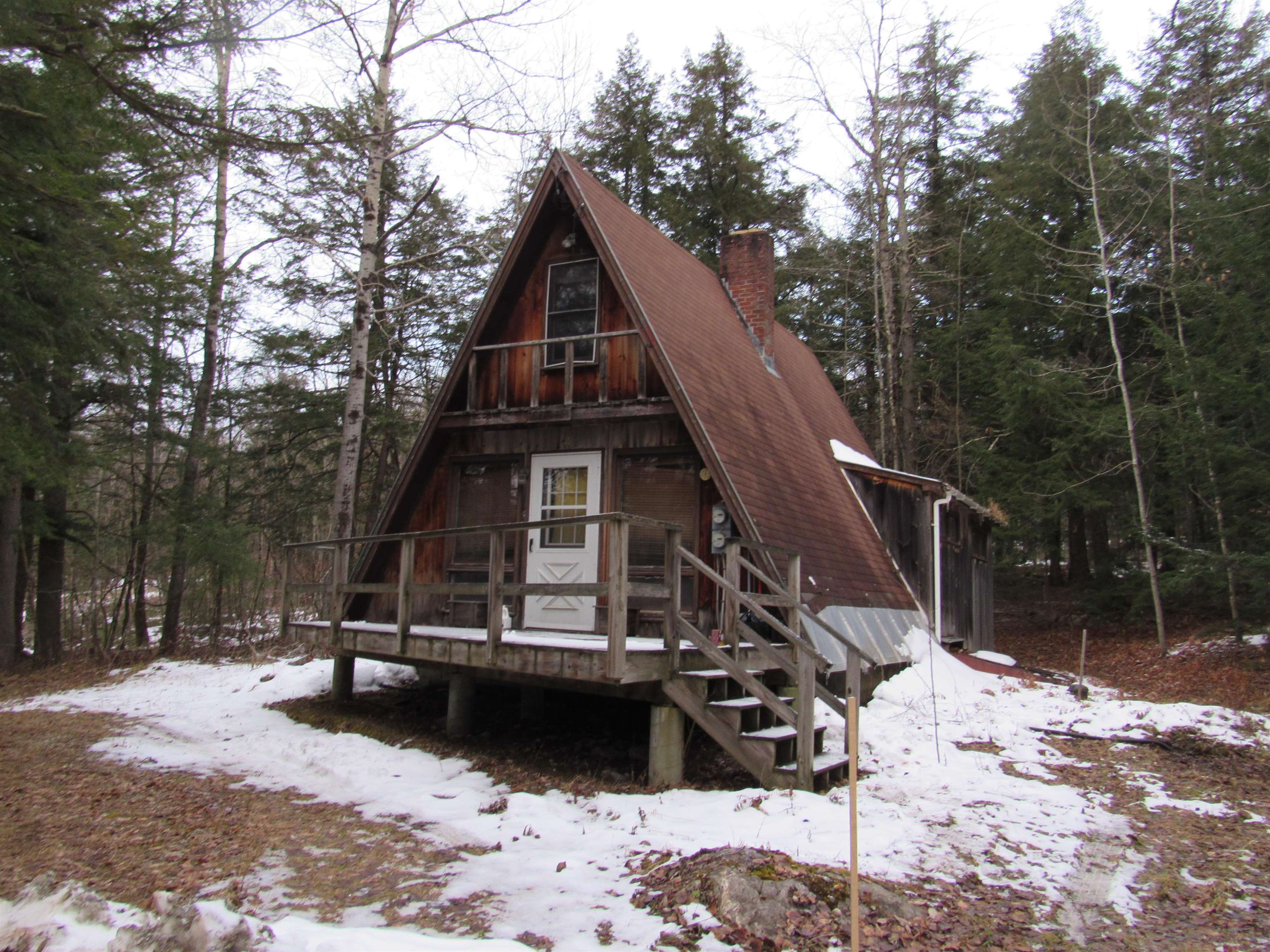 For Sale: 11 Chickadee Lane, Winhall, VT 05340 | 3 Beds / 1 Full Bath