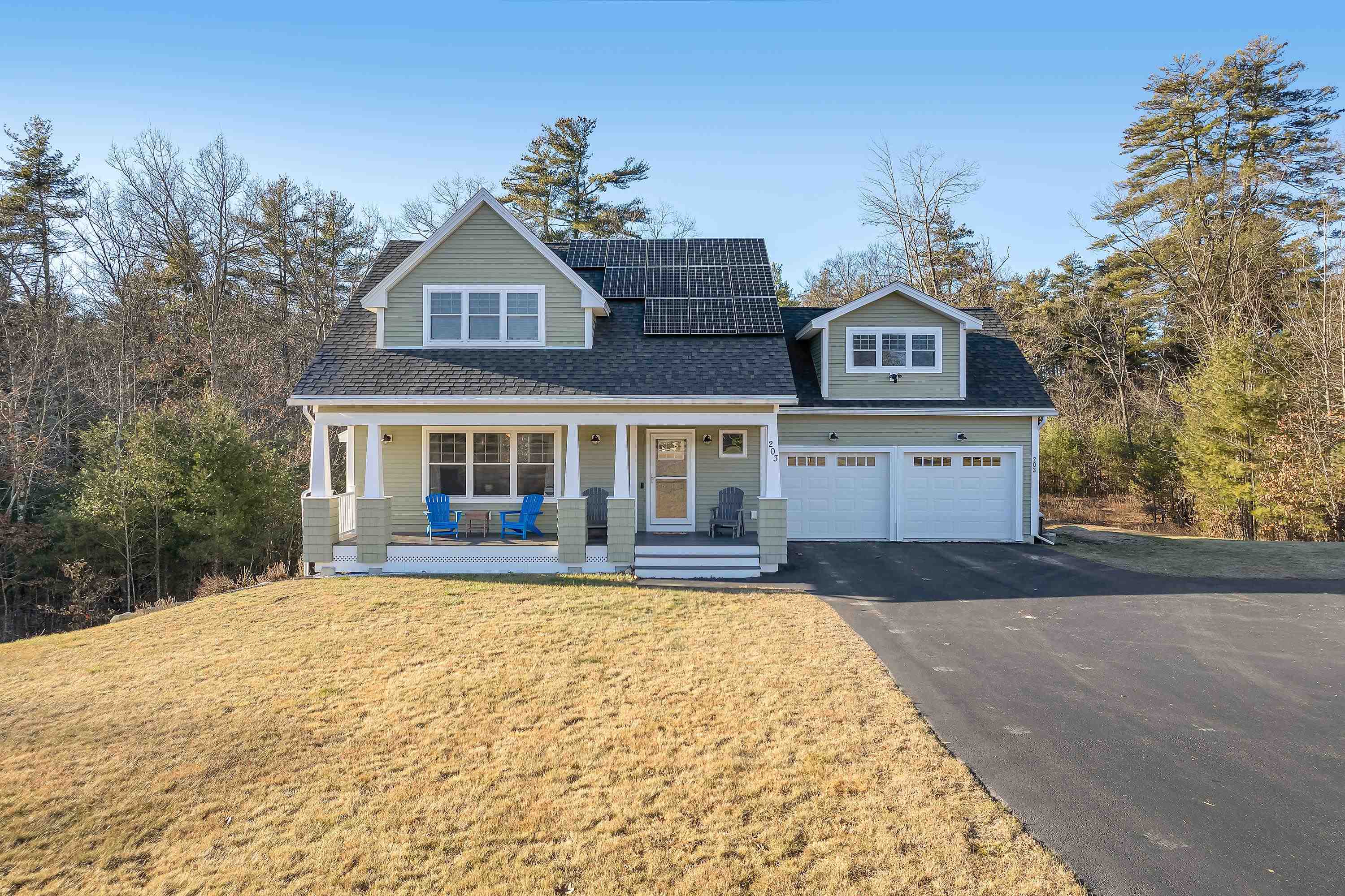 Listing Office KW Coastal and Lakes & Mountains Realty