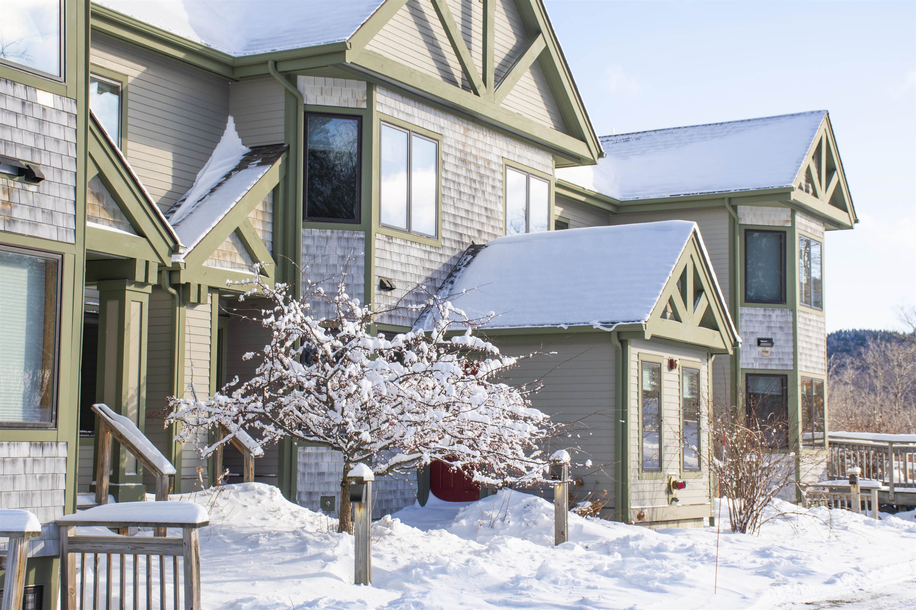 For Sale 356 Bridge Road, 4758, Jay, VT 05859 2 Beds / 2 Full Baths 429,000, MLS 4981609